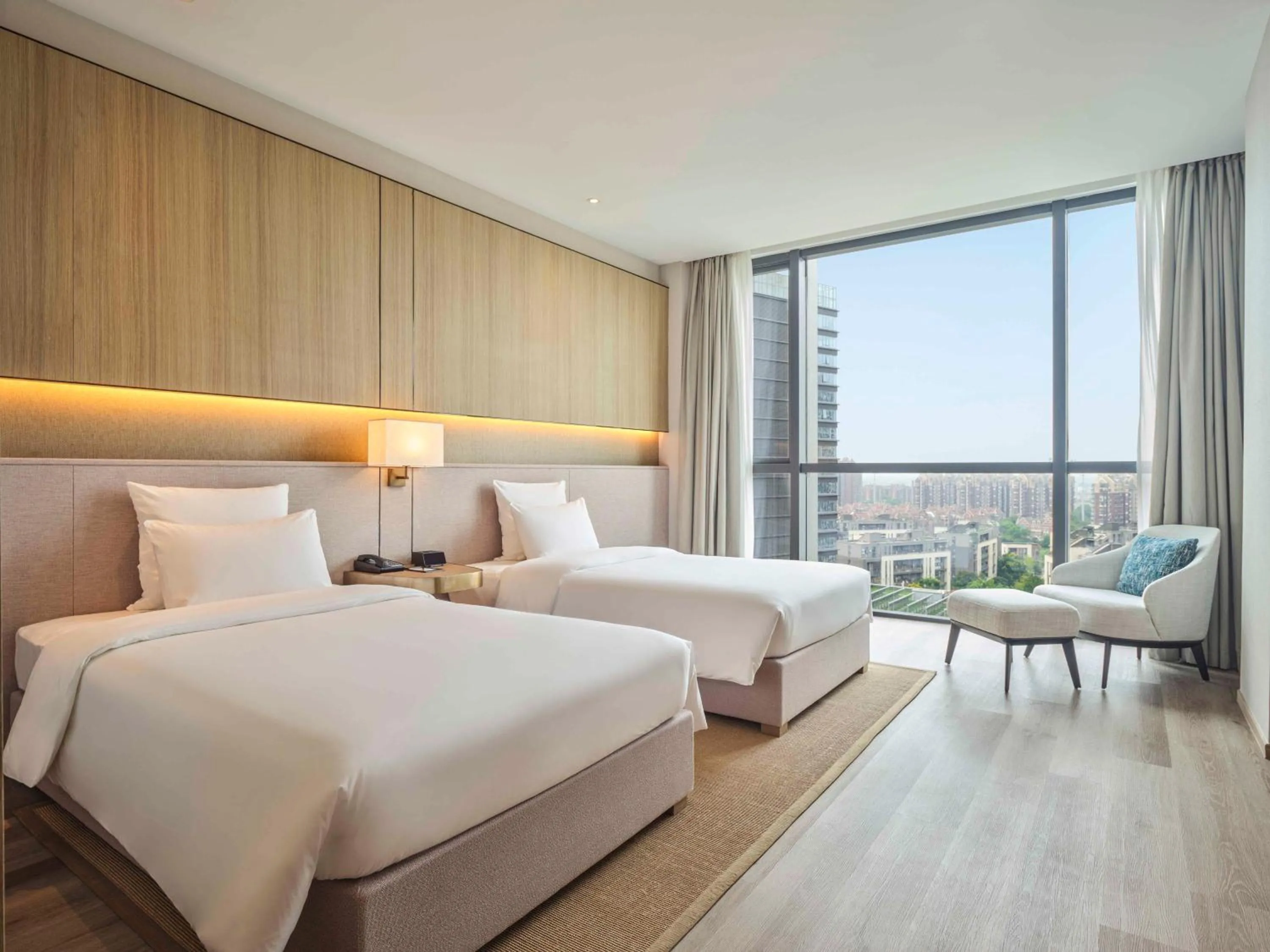 Photo of the whole room, Bed in Novotel Shanghai Qingpu Excellence