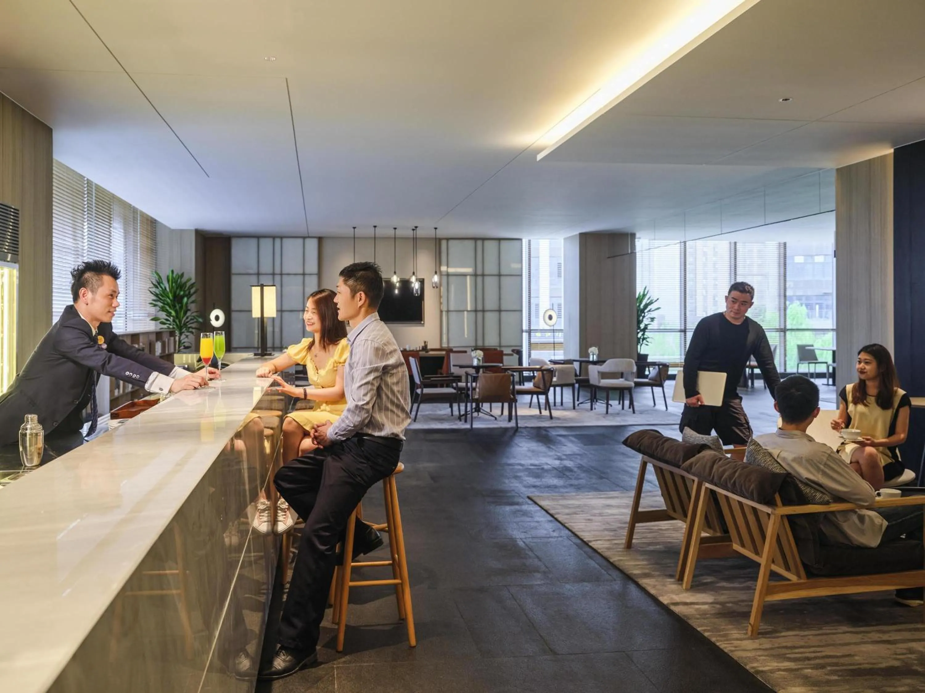 Lounge or bar in Novotel Shanghai Qingpu Excellence