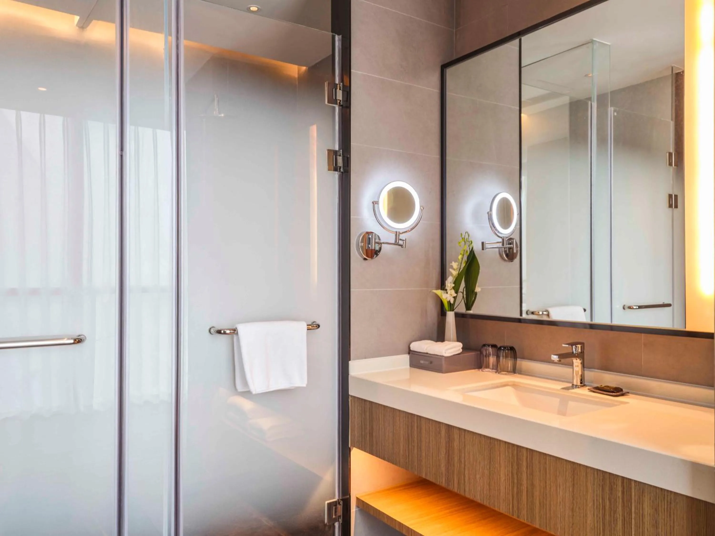 Bathroom in Novotel Shanghai Qingpu Excellence