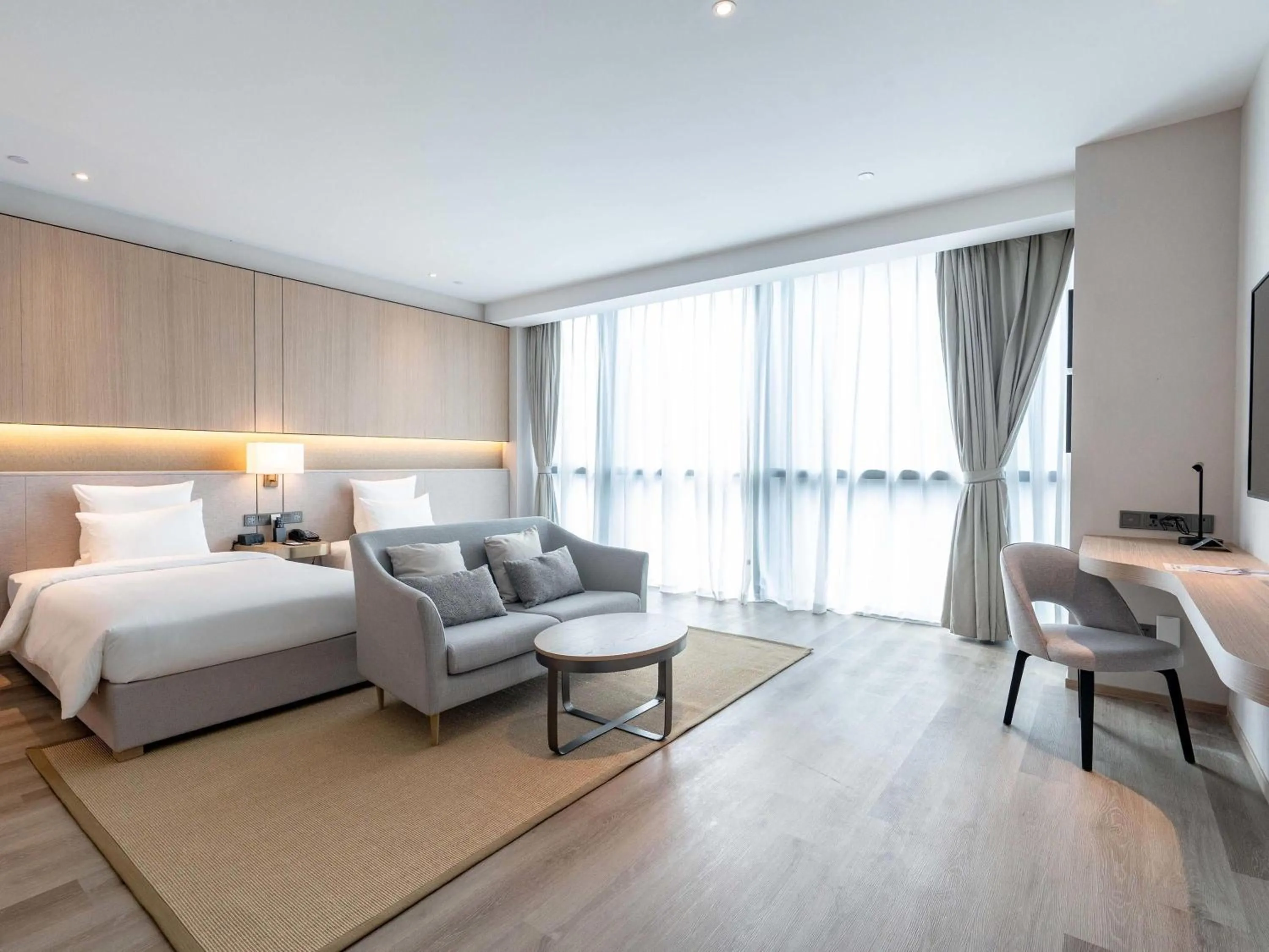 Bedroom, Bed in Novotel Shanghai Qingpu Excellence