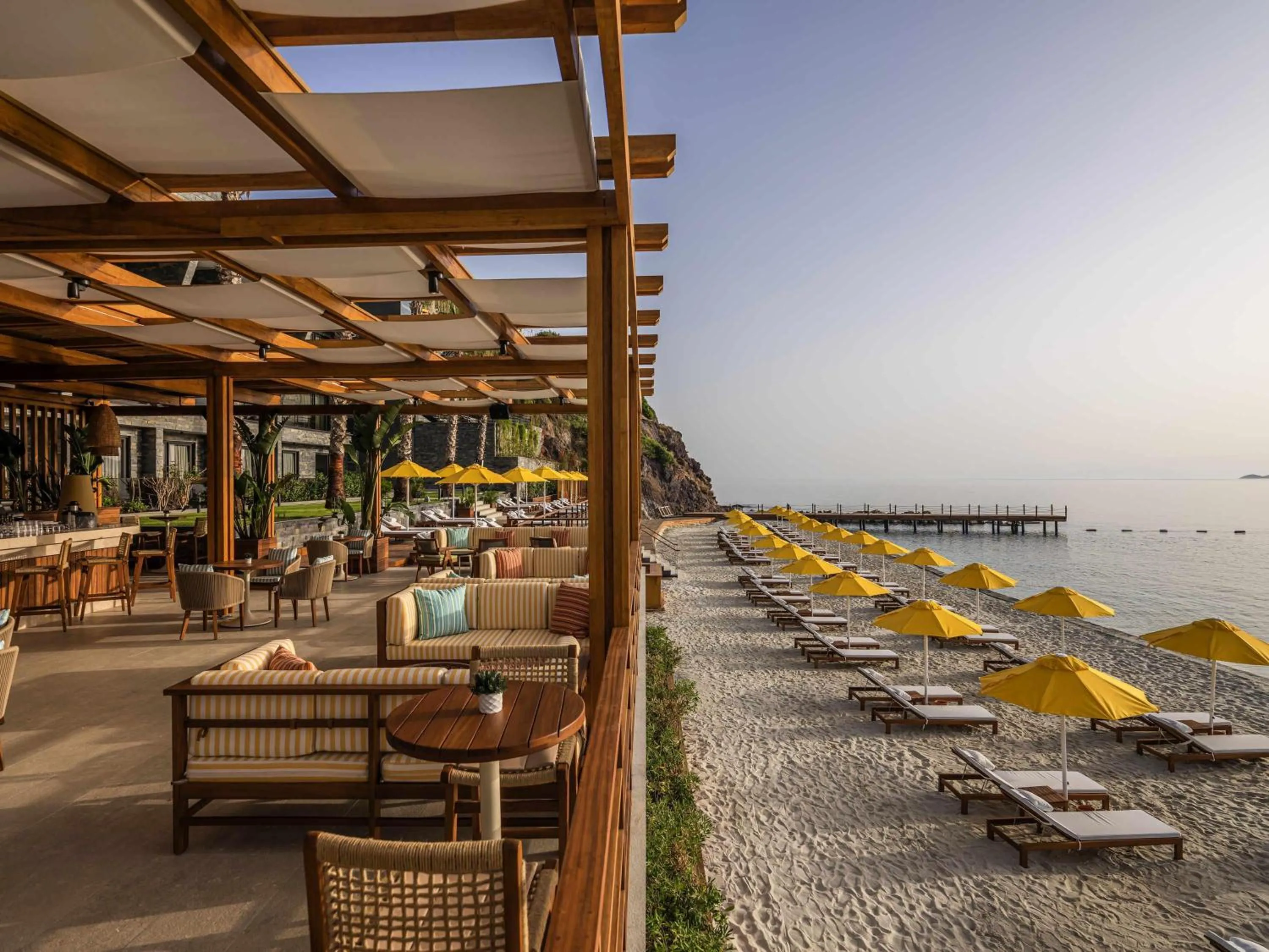 Lounge or bar in The Bodrum Hotel Yalıkavak - MGallery Collection