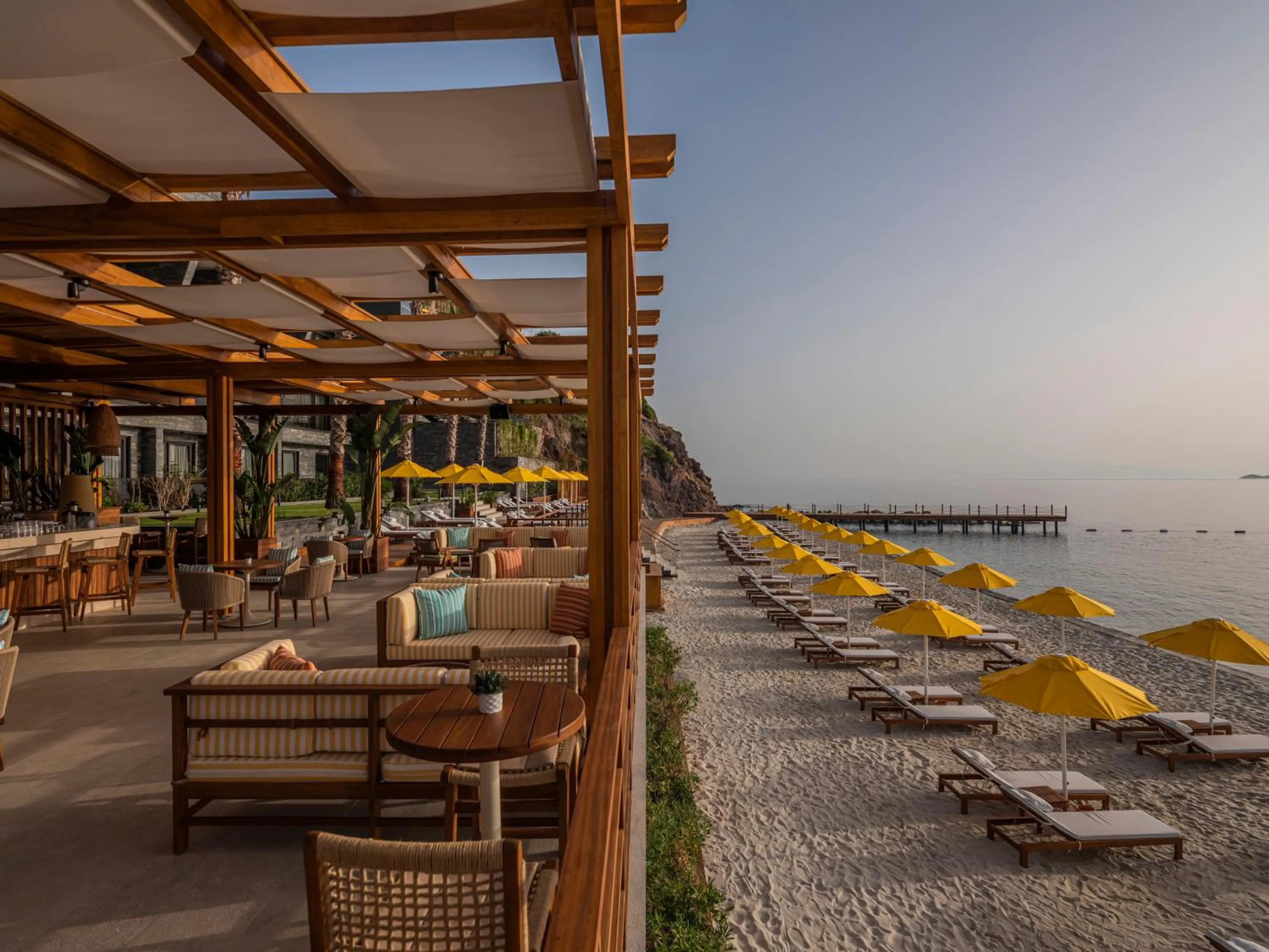 Lounge or bar in The Bodrum Hotel Yalıkavak - MGallery Collection