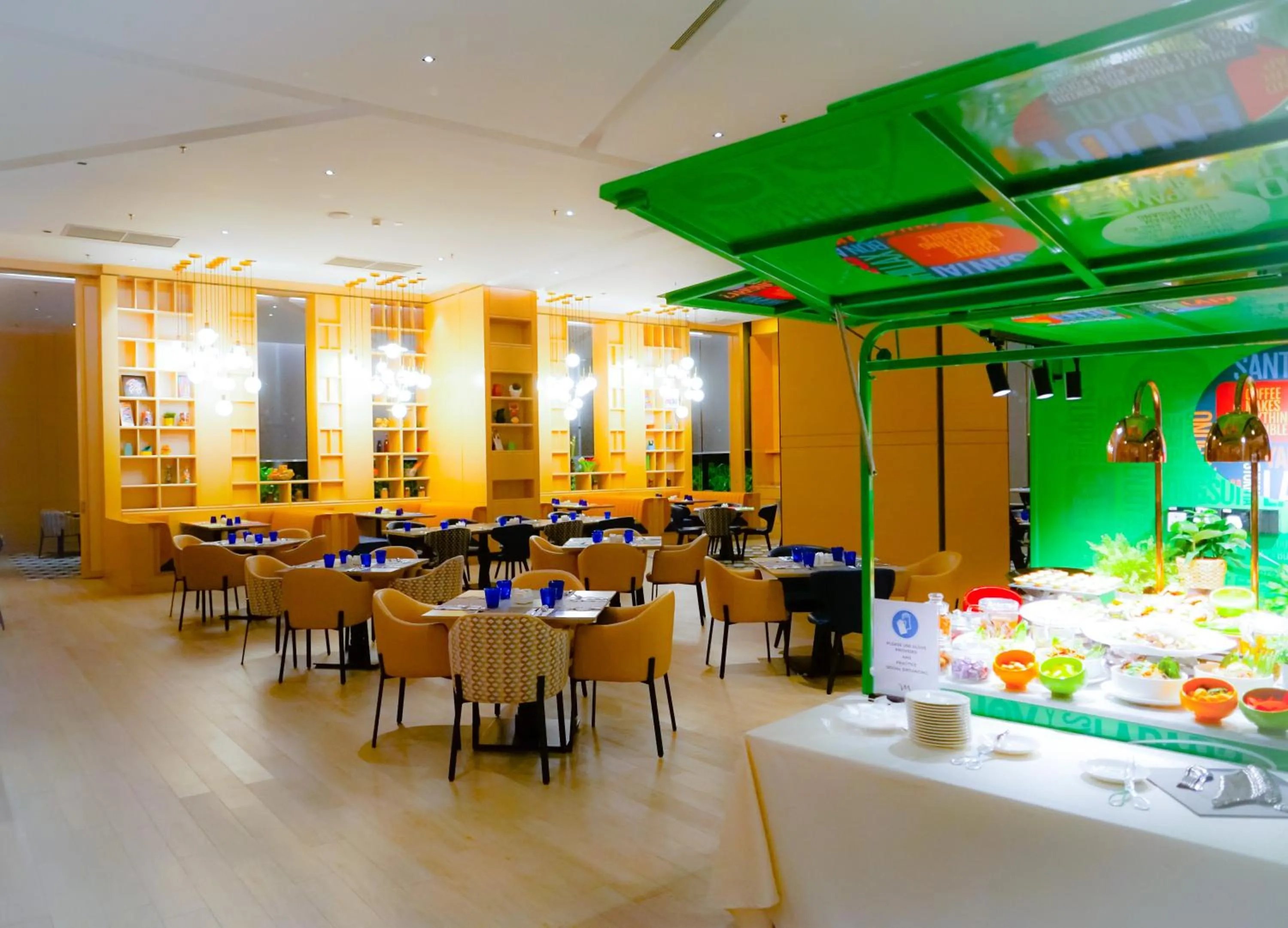 Restaurant/places to eat in Mercure Kuala Lumpur Glenmarie