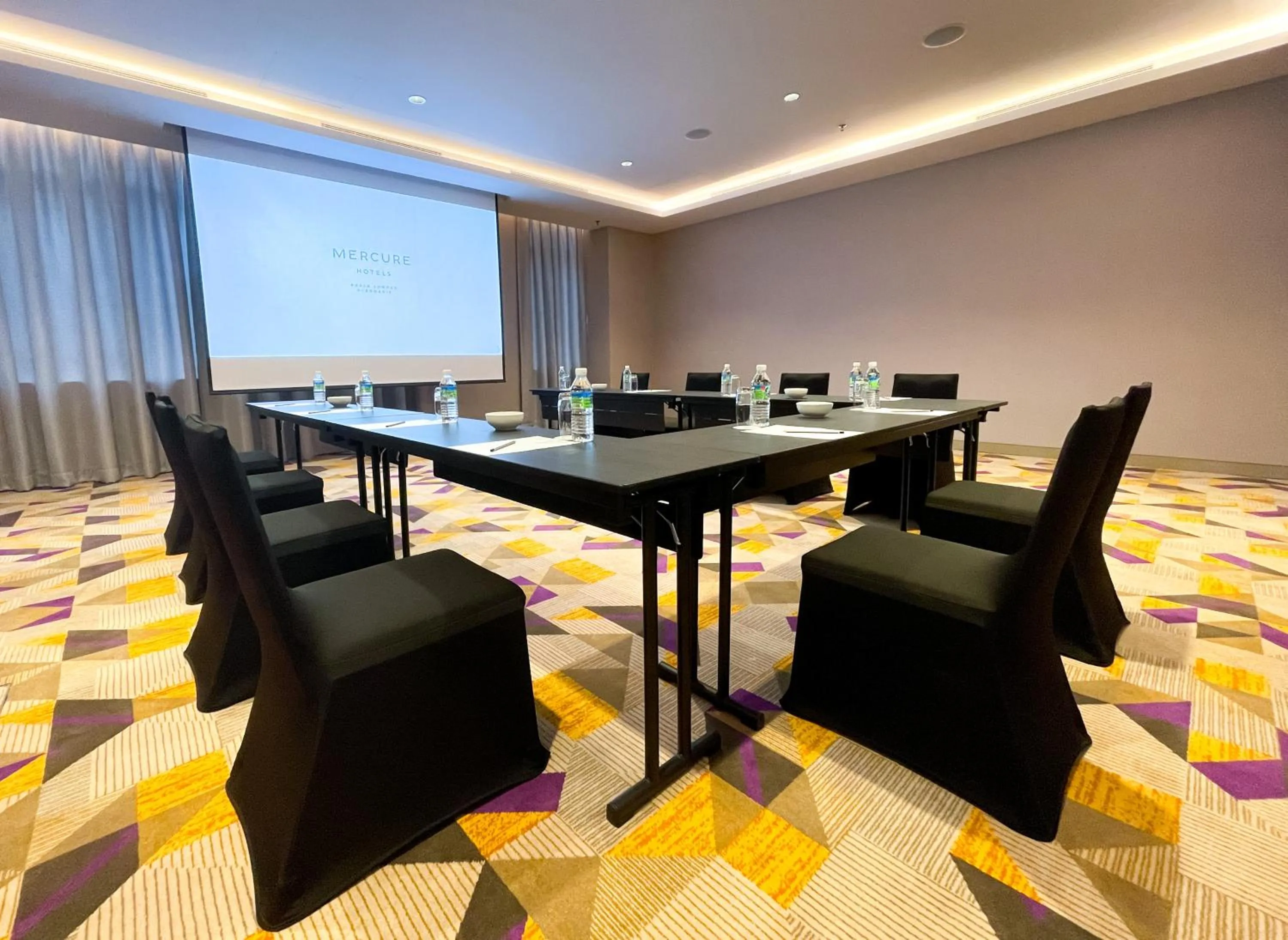 Meeting/conference room in Mercure Kuala Lumpur Glenmarie