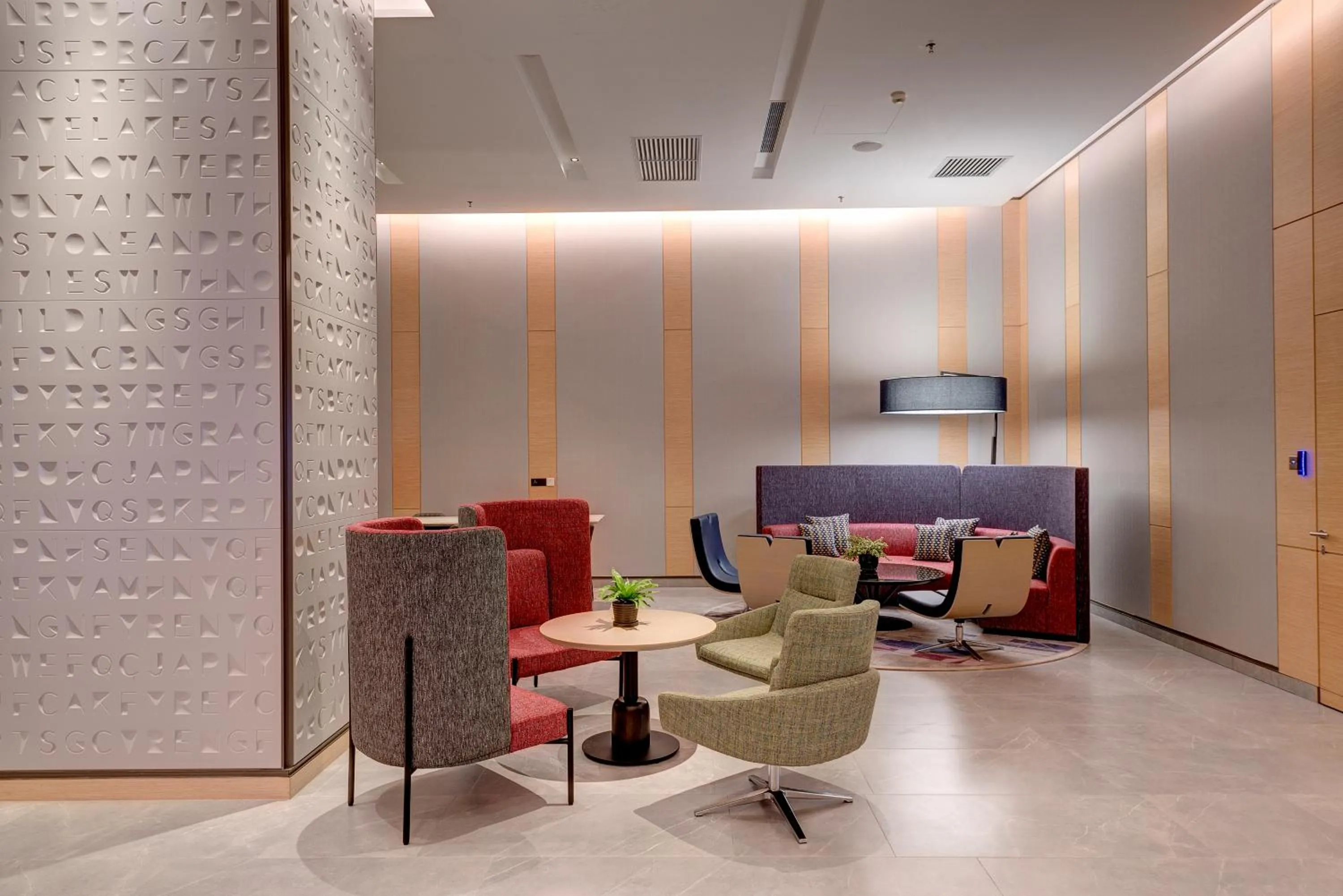 Lobby or reception in Mercure Kuala Lumpur Glenmarie