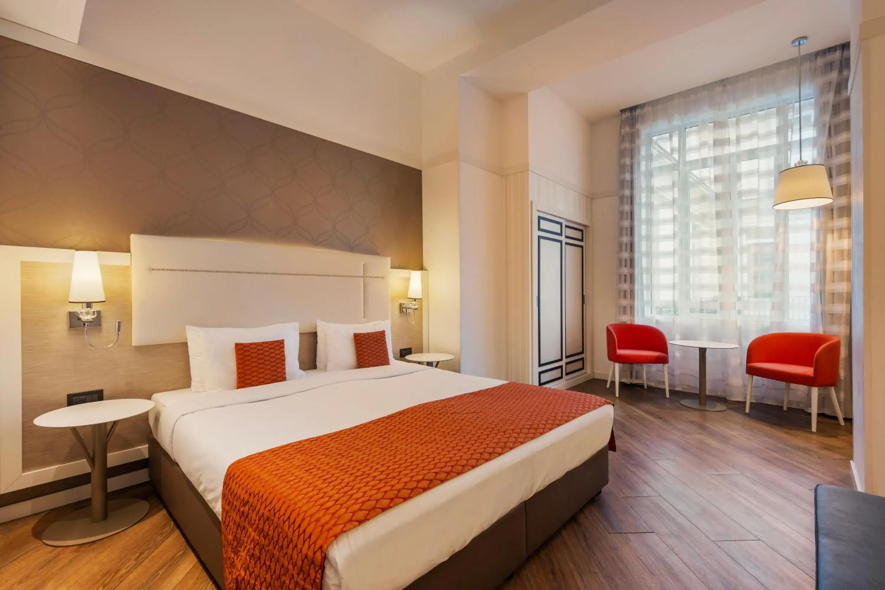 Deluxe Superior Room in Ikonik Parlament Deluxe Superior Room in Ikonik Parlament