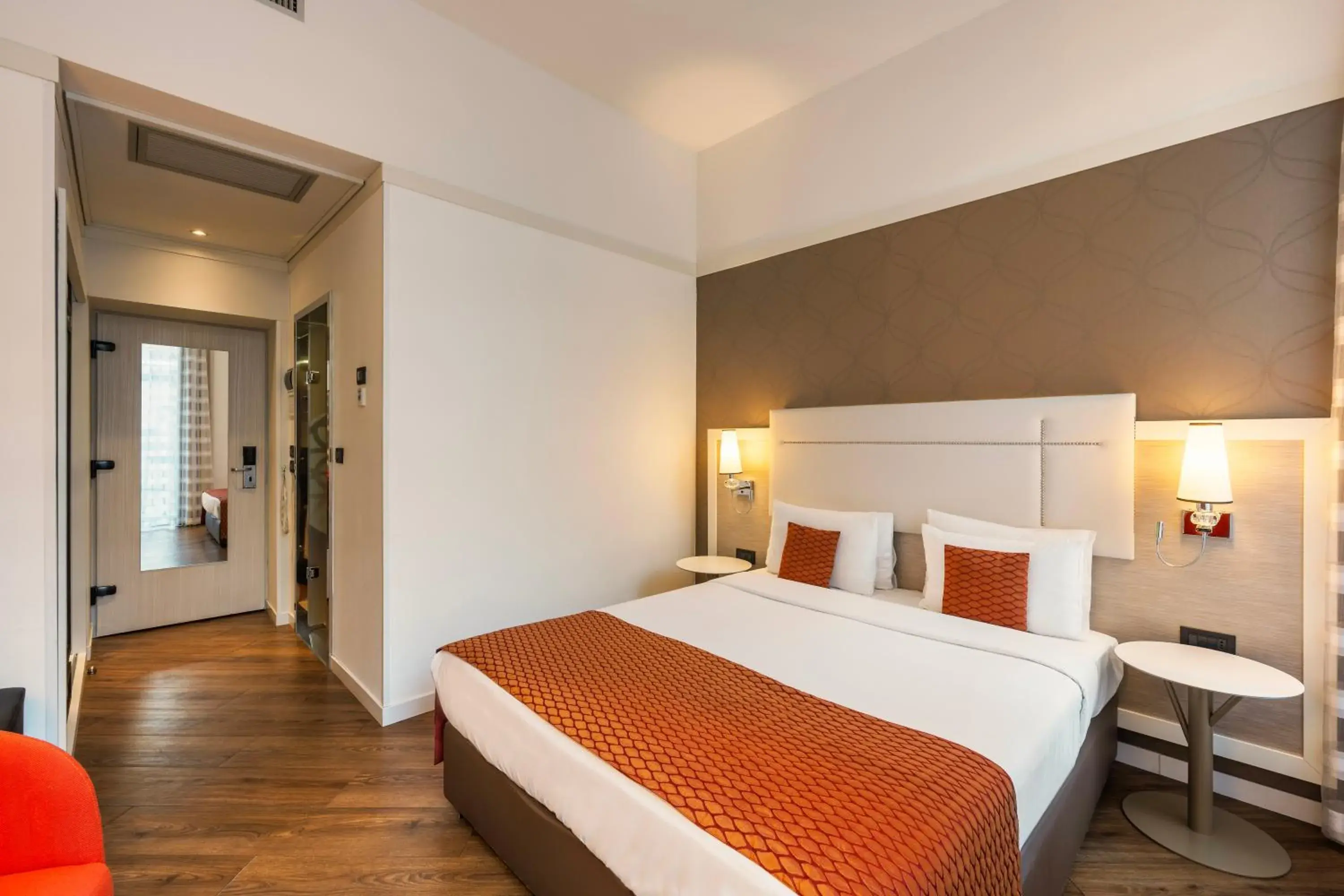 Deluxe Double or Twin Room in Ikonik Parlament Deluxe Double or Twin Room in Ikonik Parlament