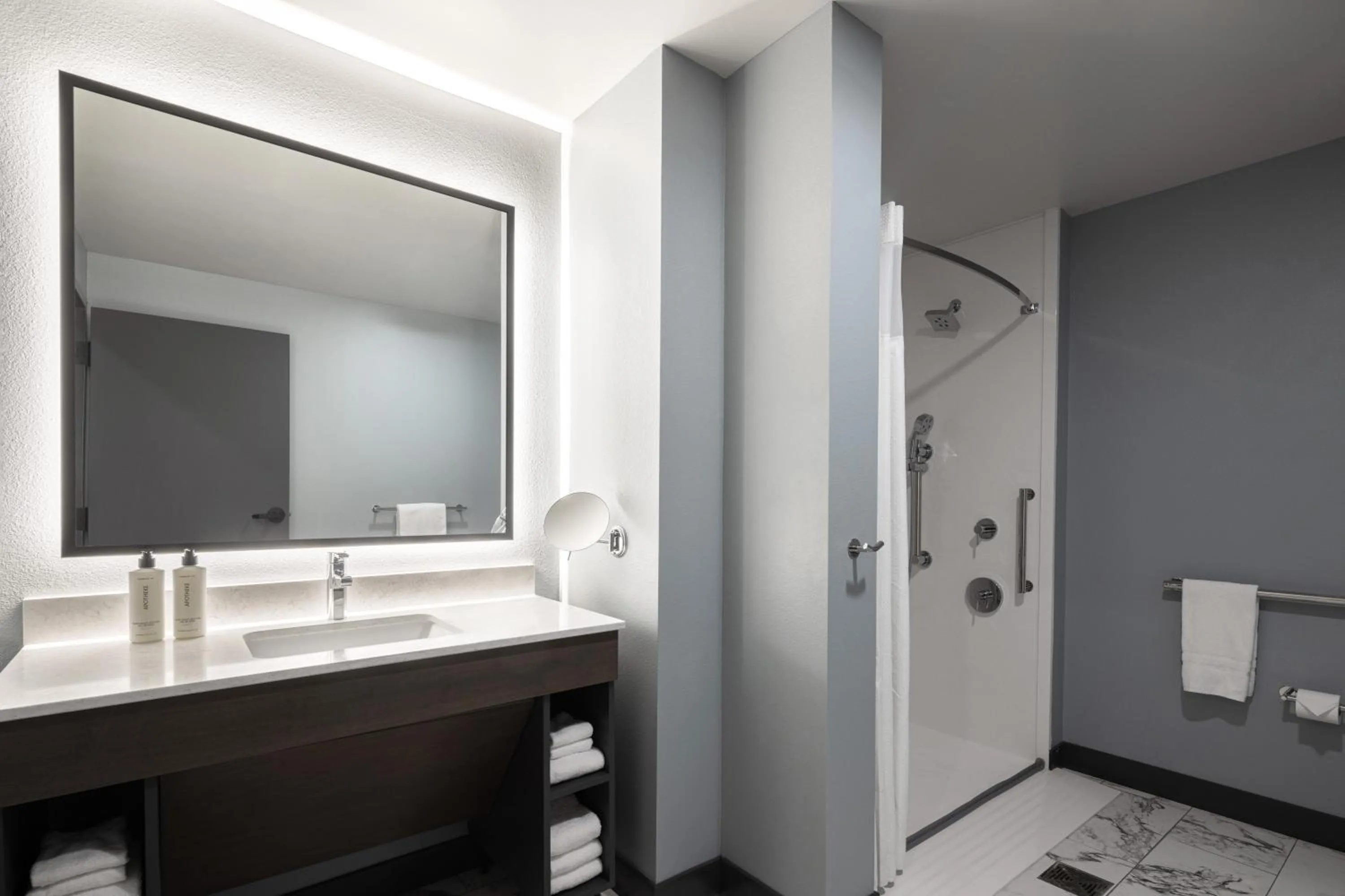Bathroom in Crowne Plaza - Kearney by IHG