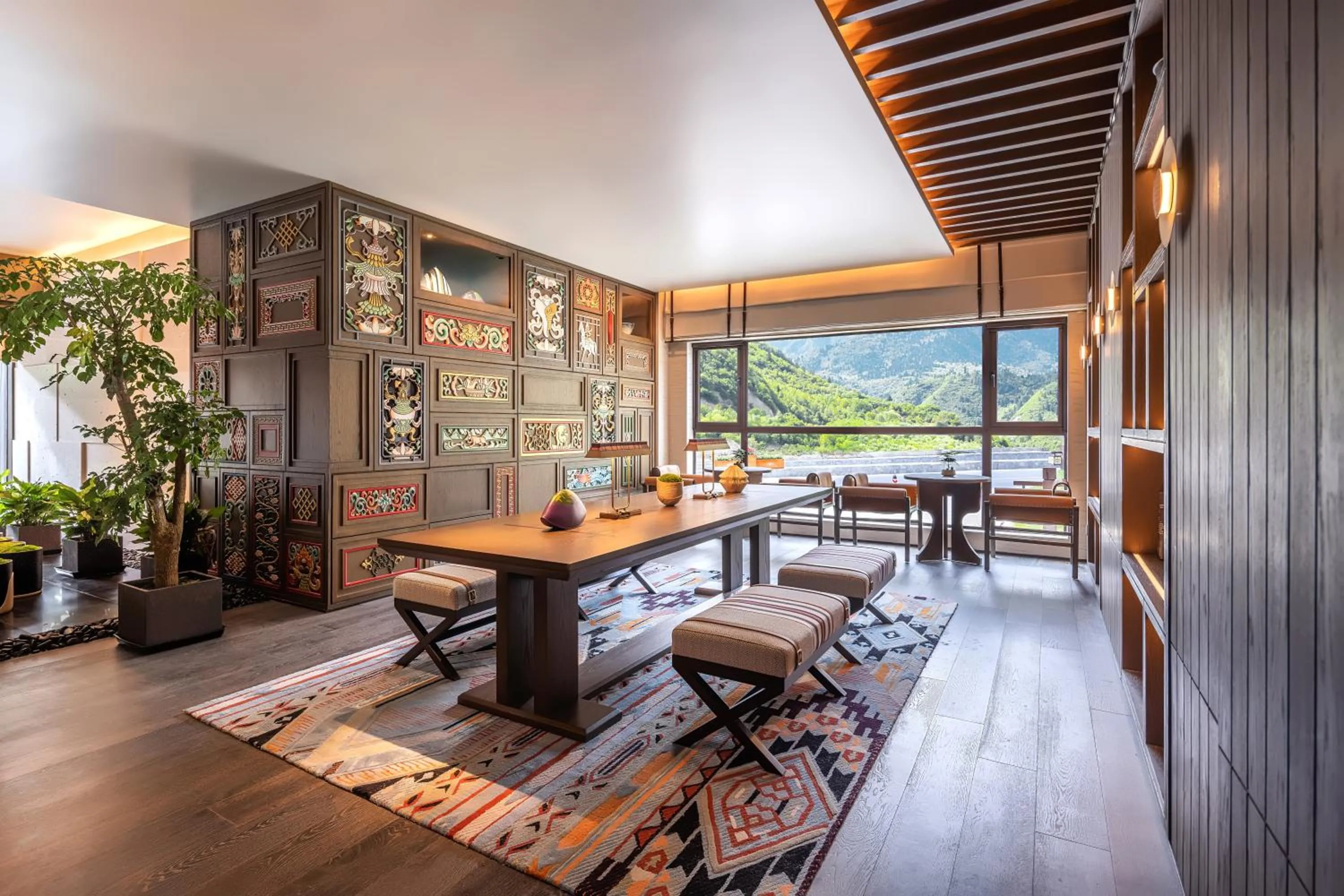 Seating area in Hotel Indigo Jiuzhai by IHG