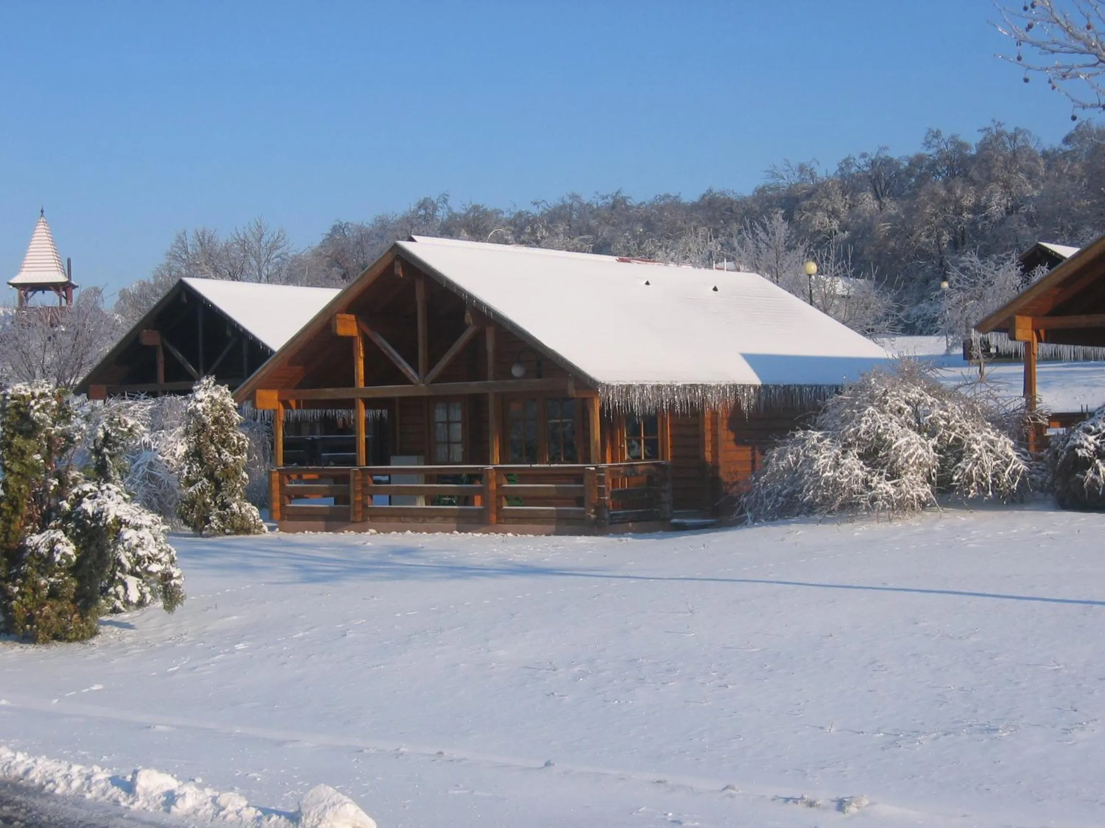 Property building in Petneházy Aparthotel
