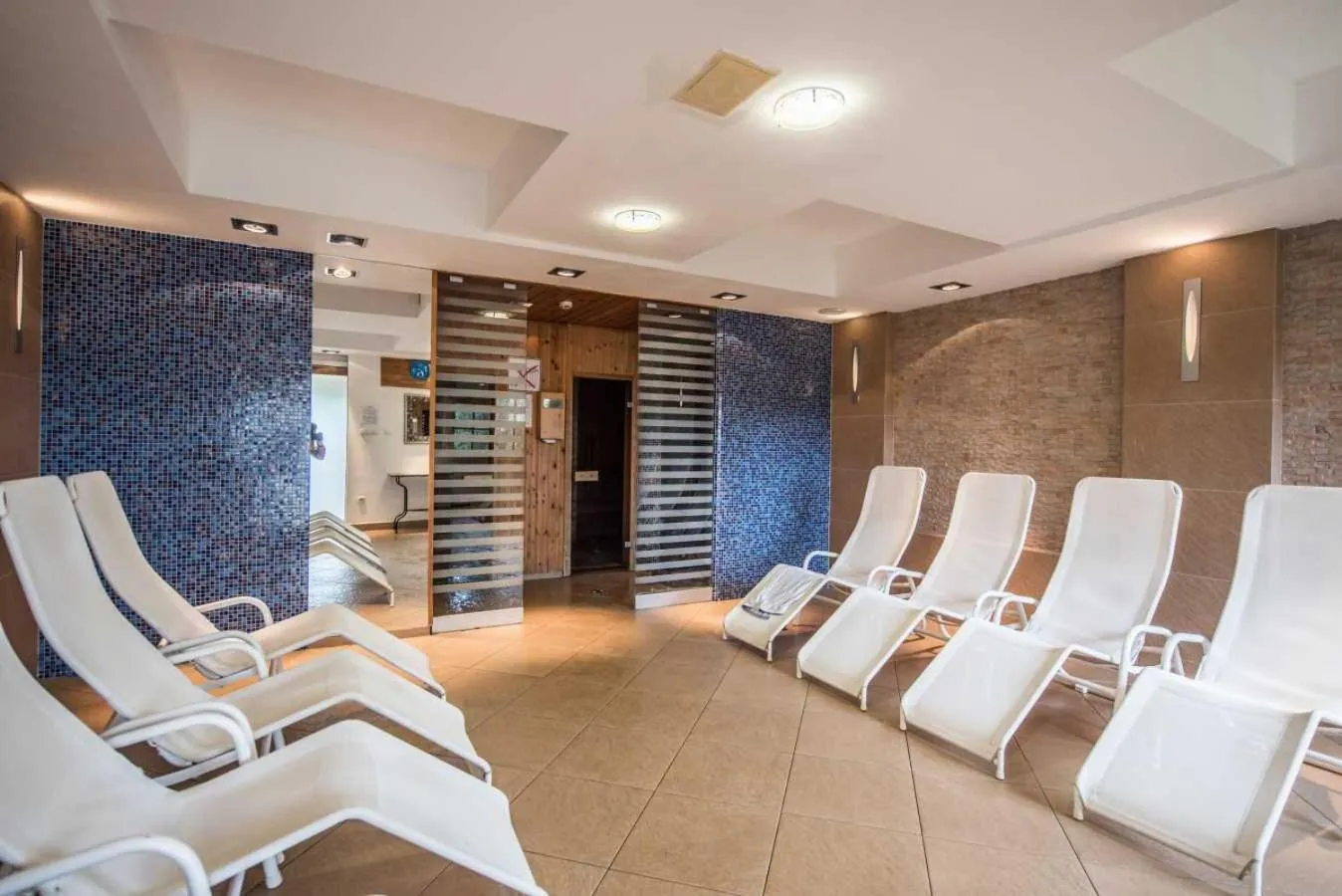 Spa and wellness centre/facilities in Petneházy Aparthotel