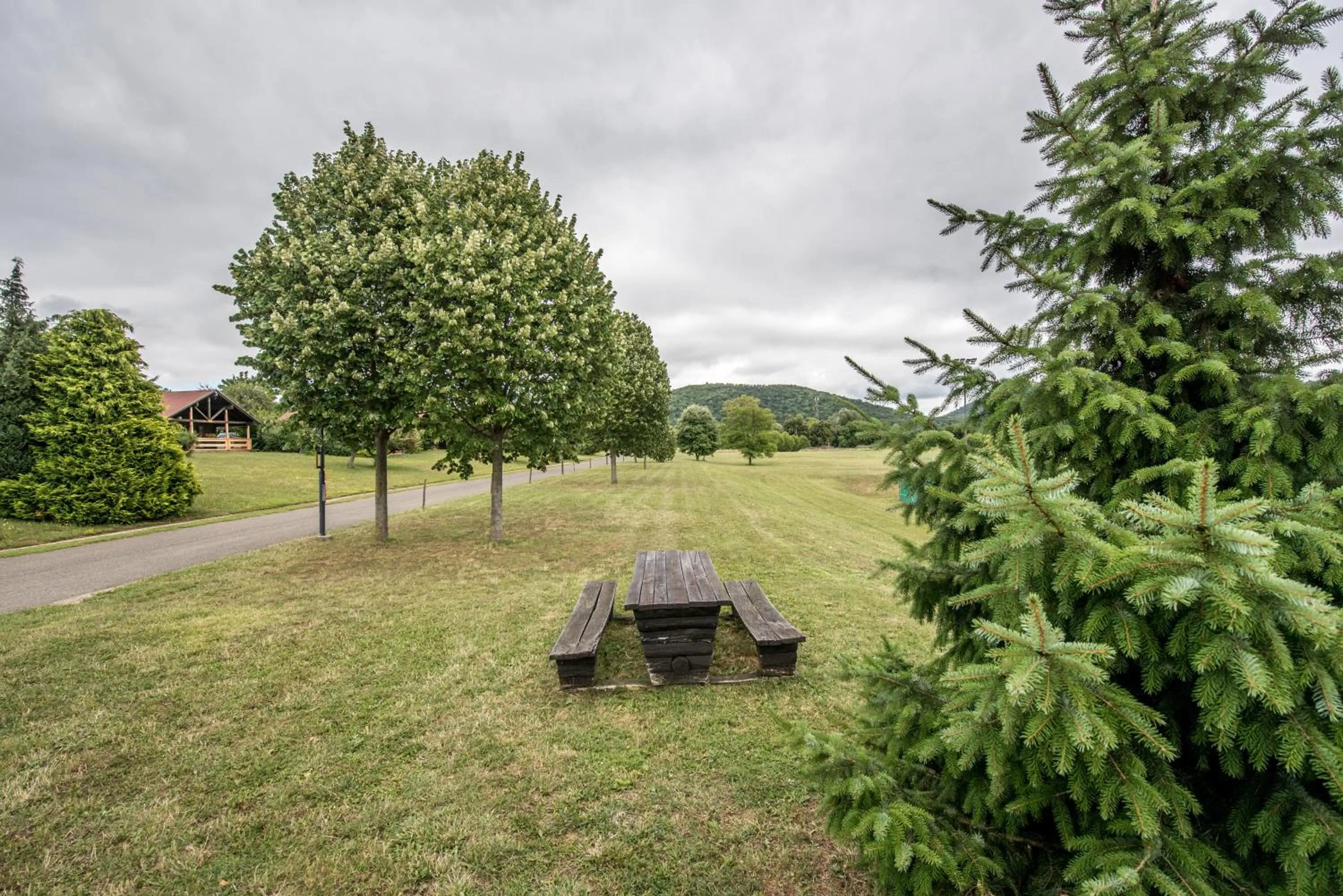 Property building in Petneházy Aparthotel