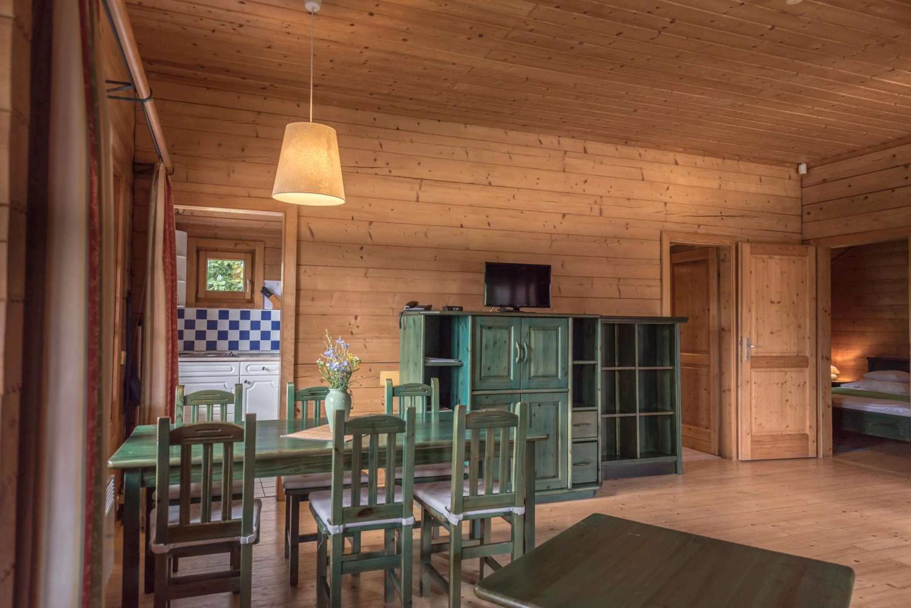 Dining area in Petneházy Aparthotel