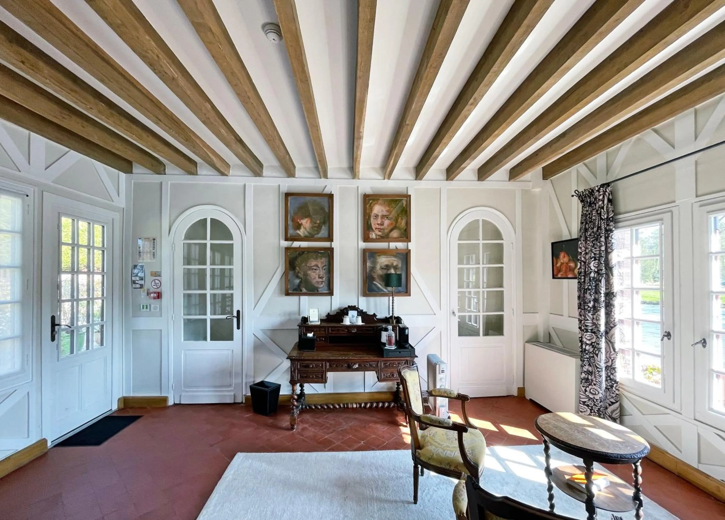 Decorative detail in Moulin de Fourges