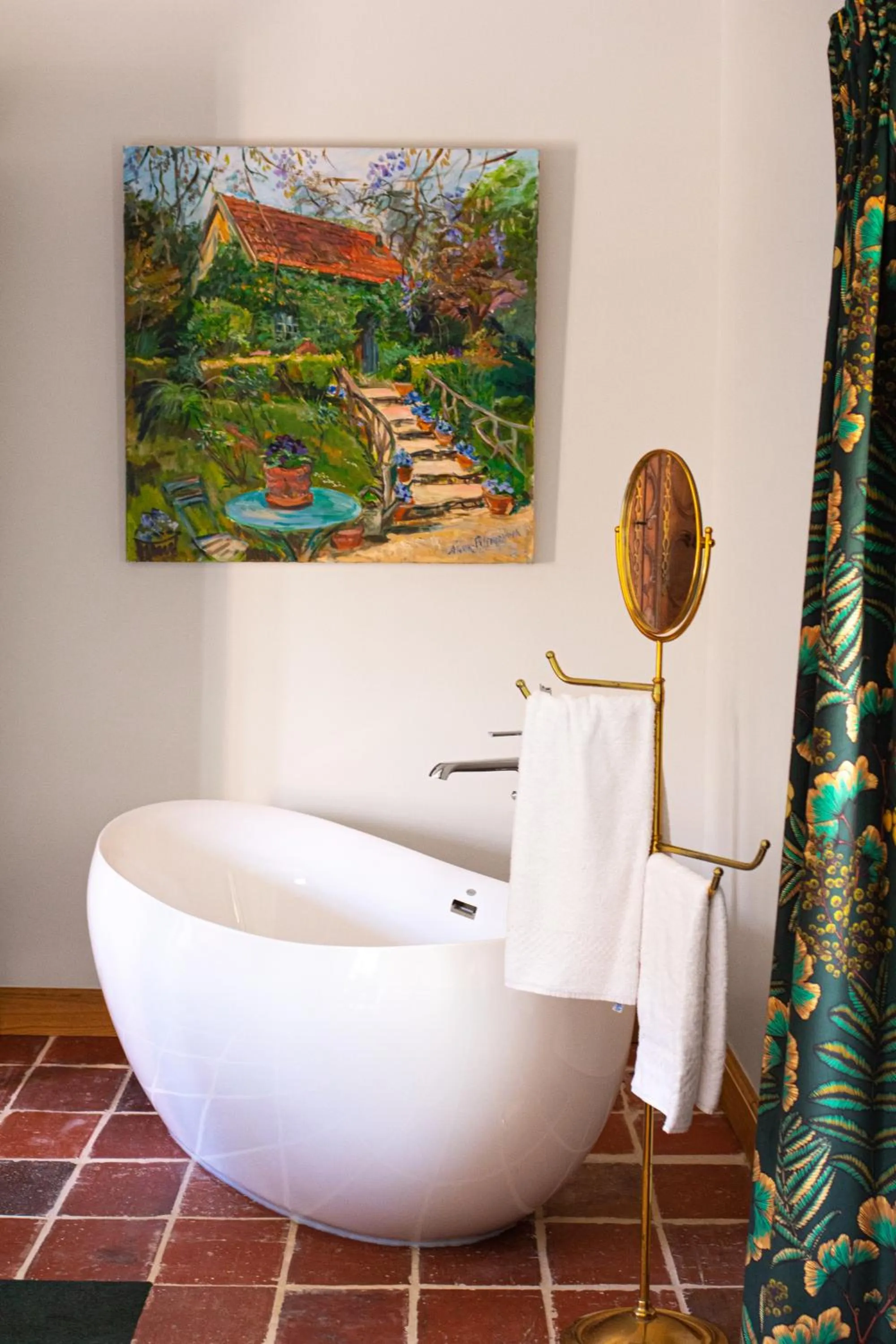 Bath in Moulin de Fourges