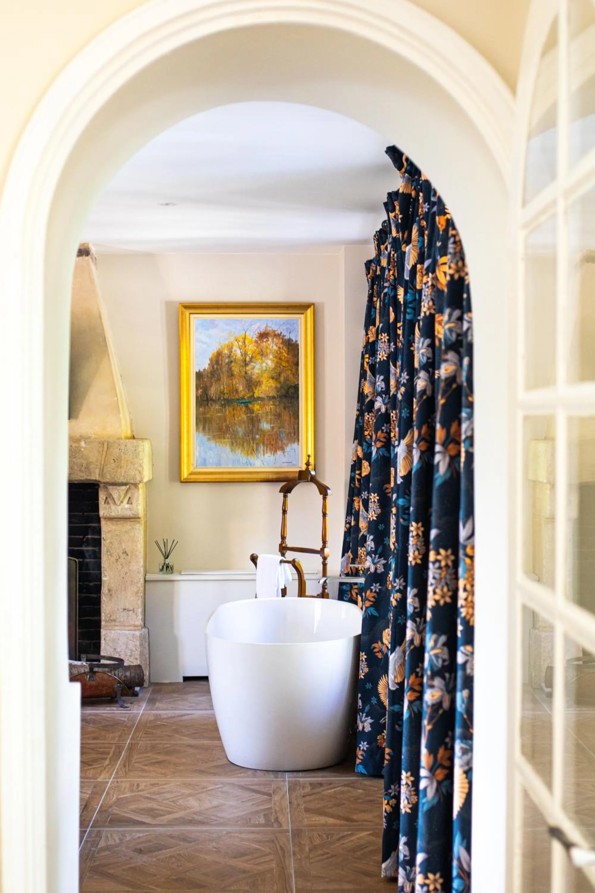 Bath in Moulin de Fourges