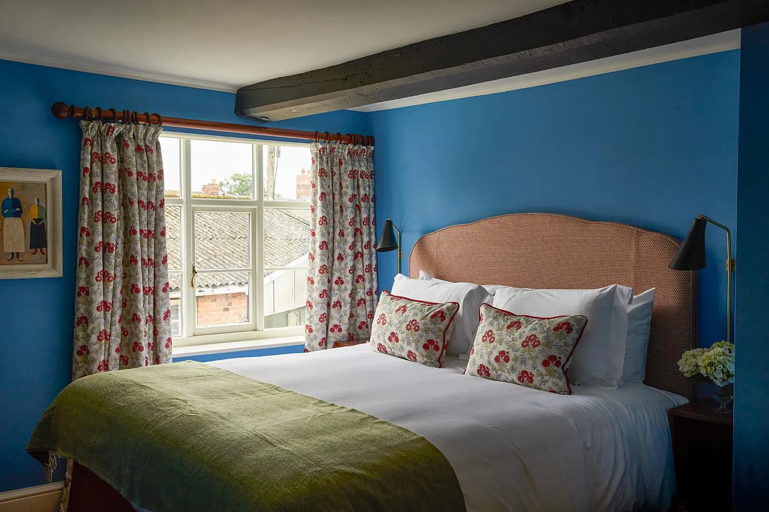 Bedroom, Bed in The Bear Inn, Hodnet