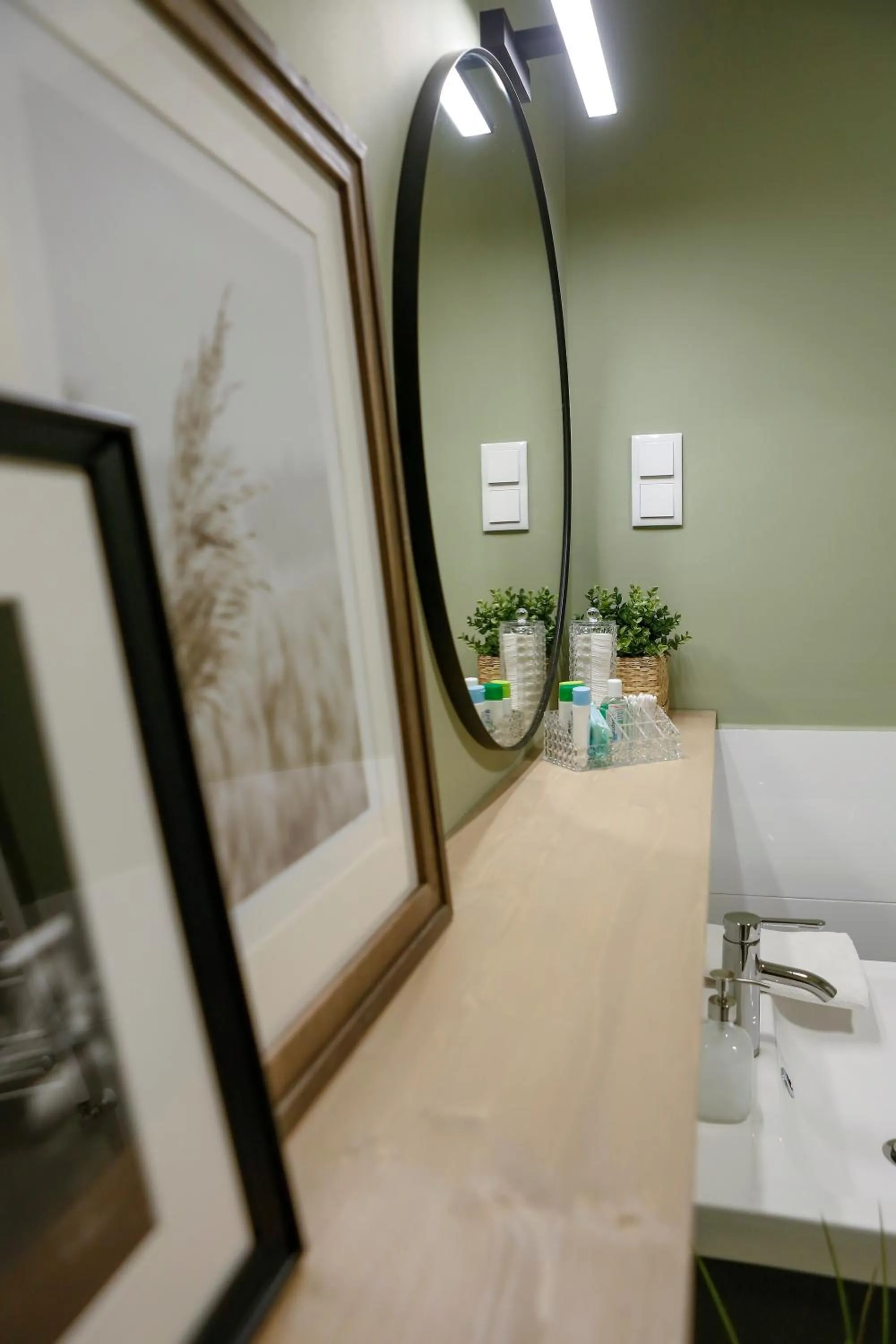 Bathroom in Akacfa Holiday Apartments