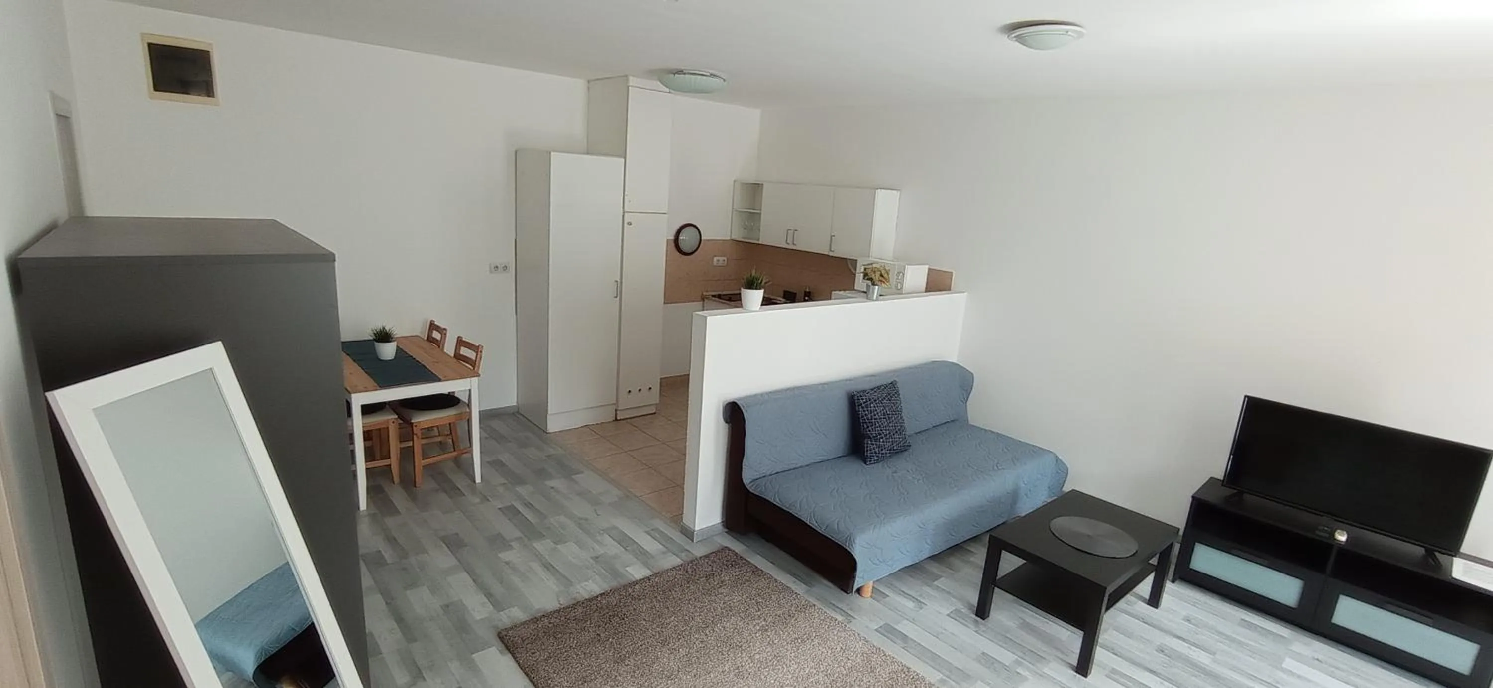 Dining area in Akacfa Holiday Apartments