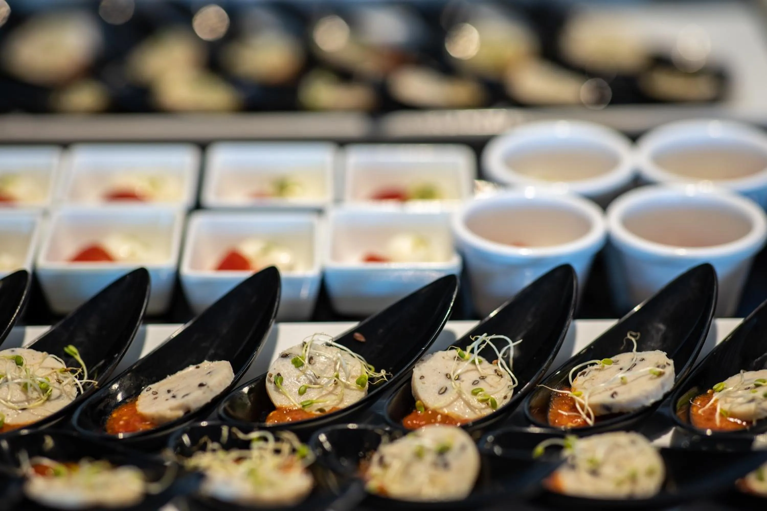 Food and drinks in Hotel Yacht Wellness & Business