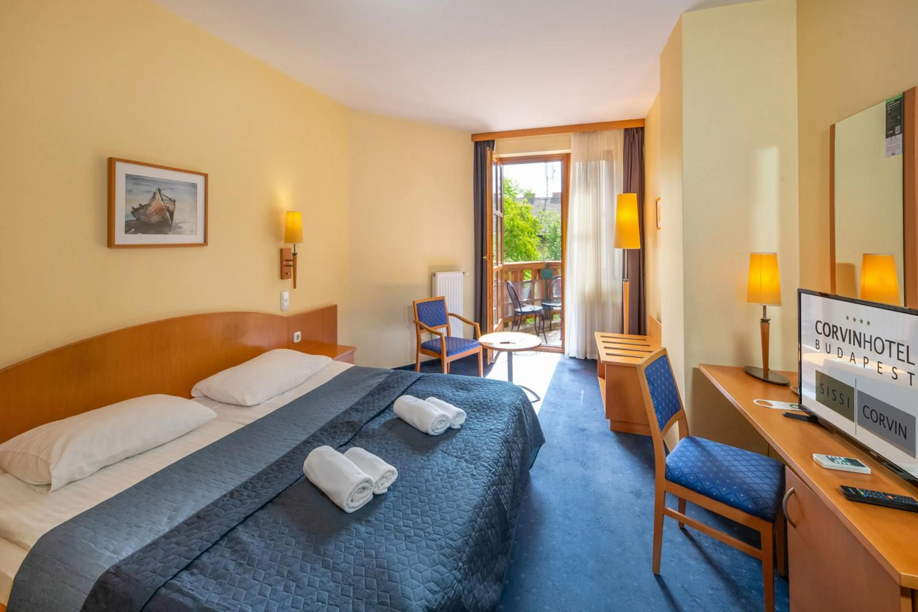 Photo of the whole room, Bed in Corvin Hotel Budapest Sissi Wing