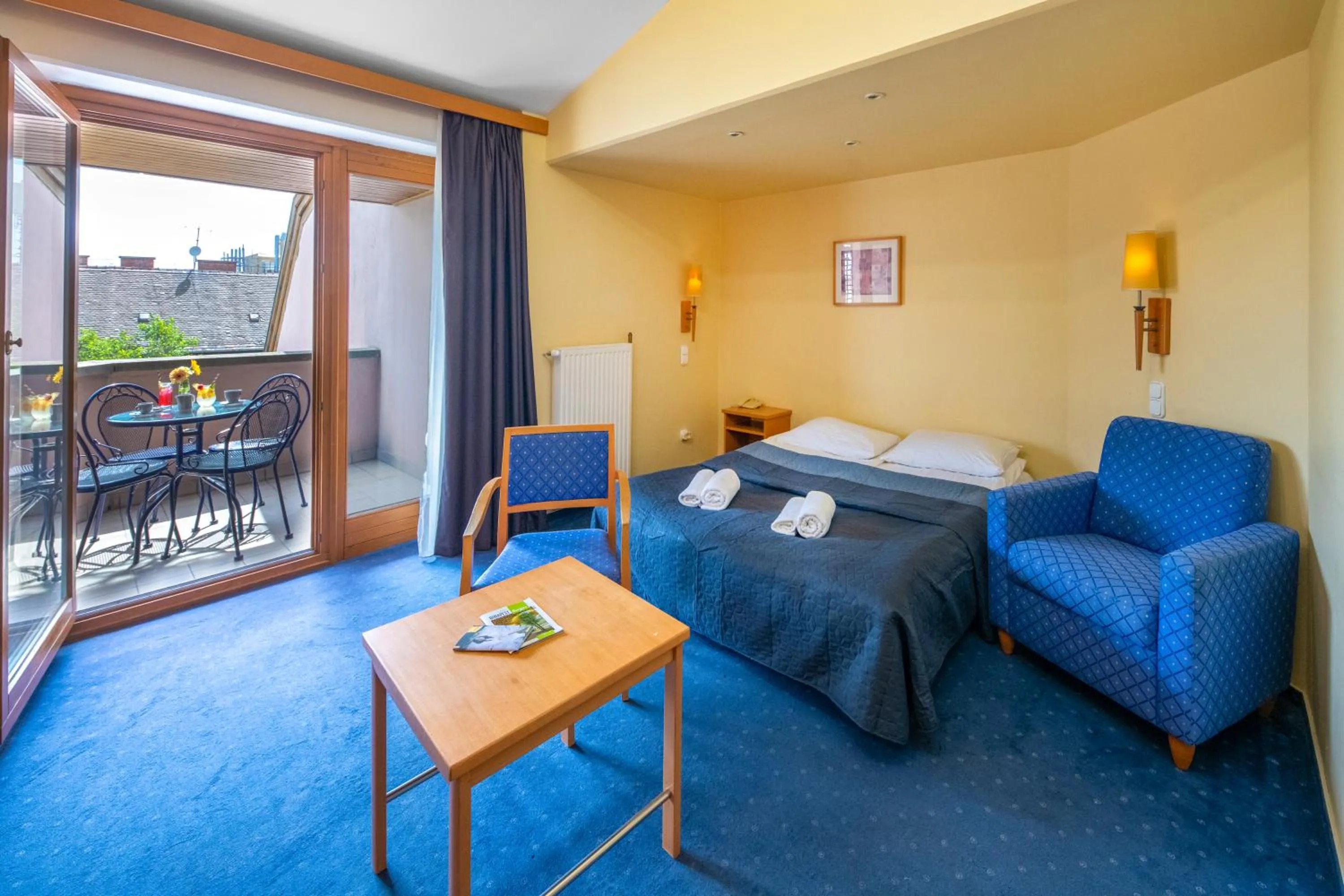 Living room, Bed in Corvin Hotel Budapest Sissi Wing