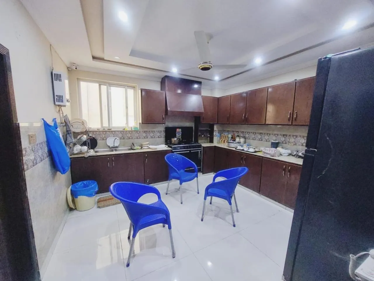 kitchen in Hotel White Pearl