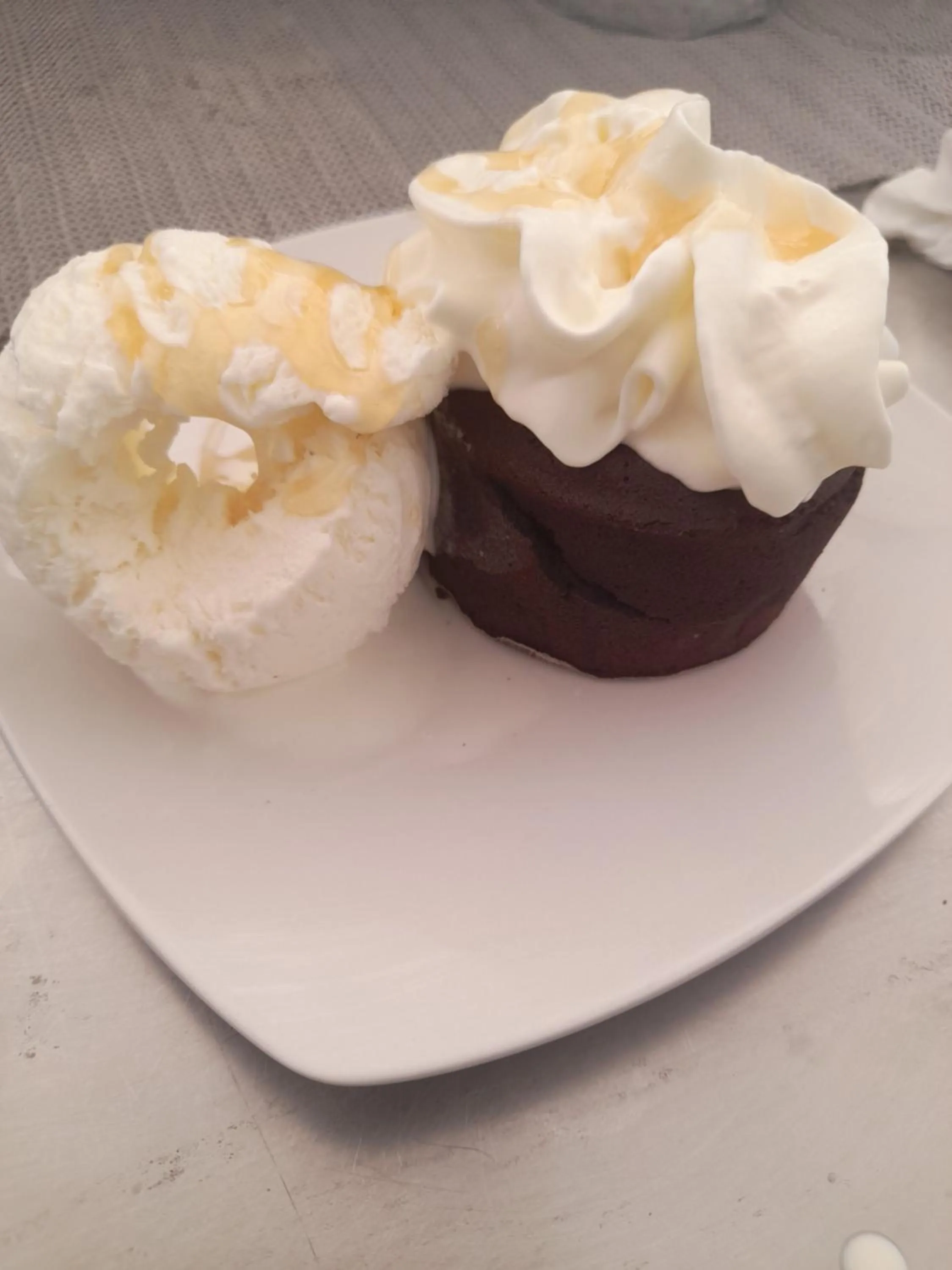 Restaurant/places to eat in Euphoria complex