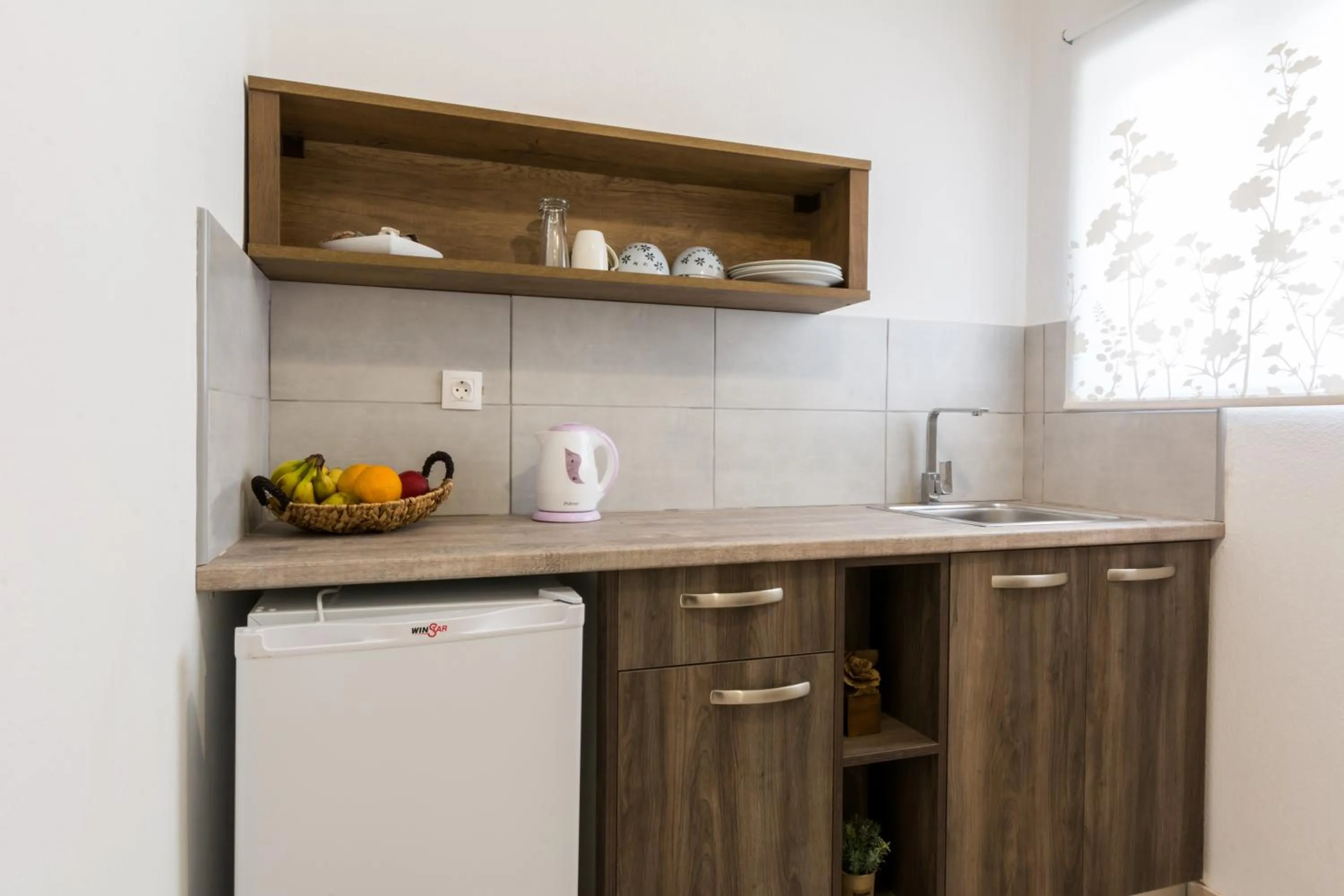 Coffee/tea facilities in Euphoria complex