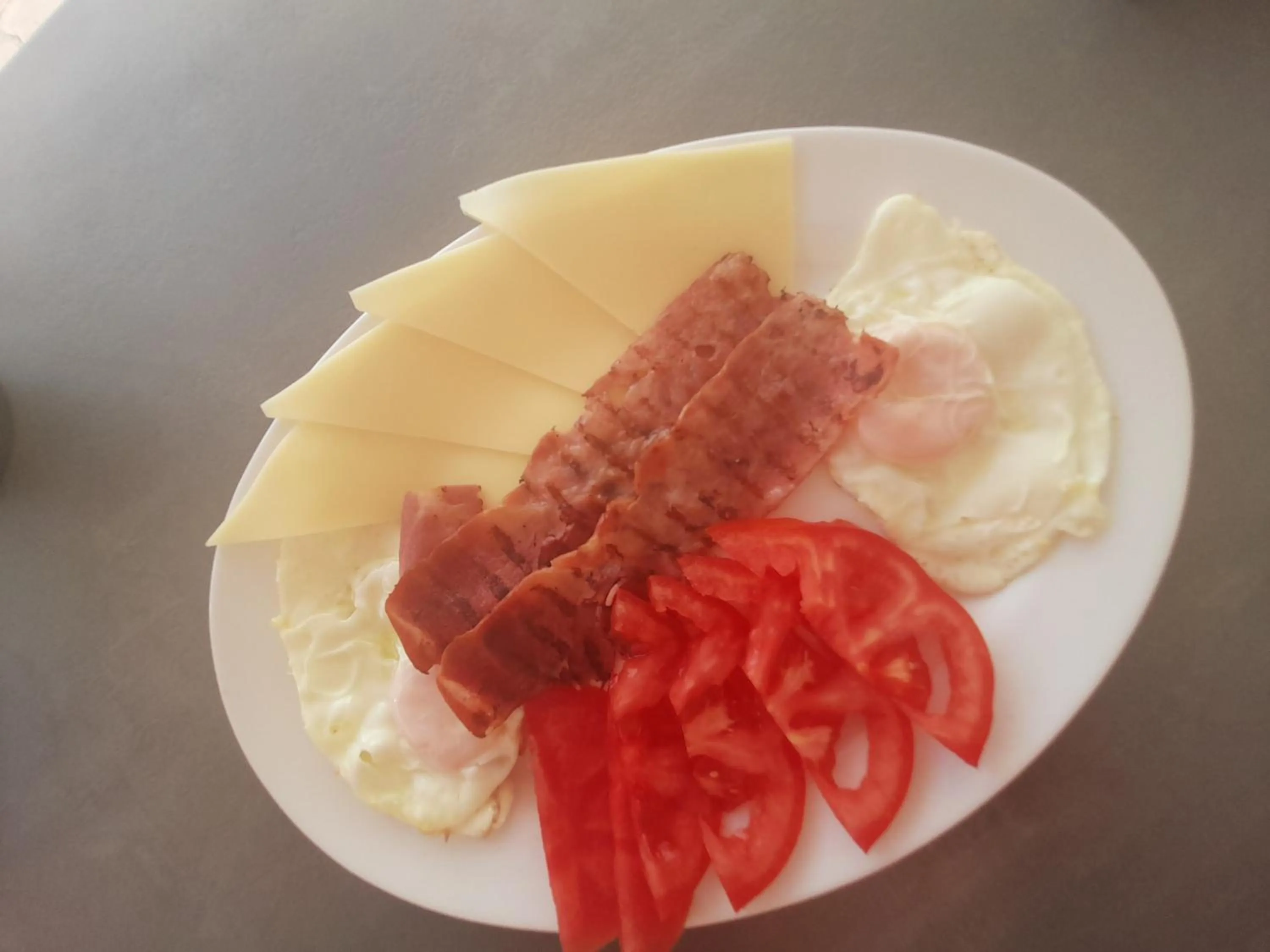 Food in Euphoria complex