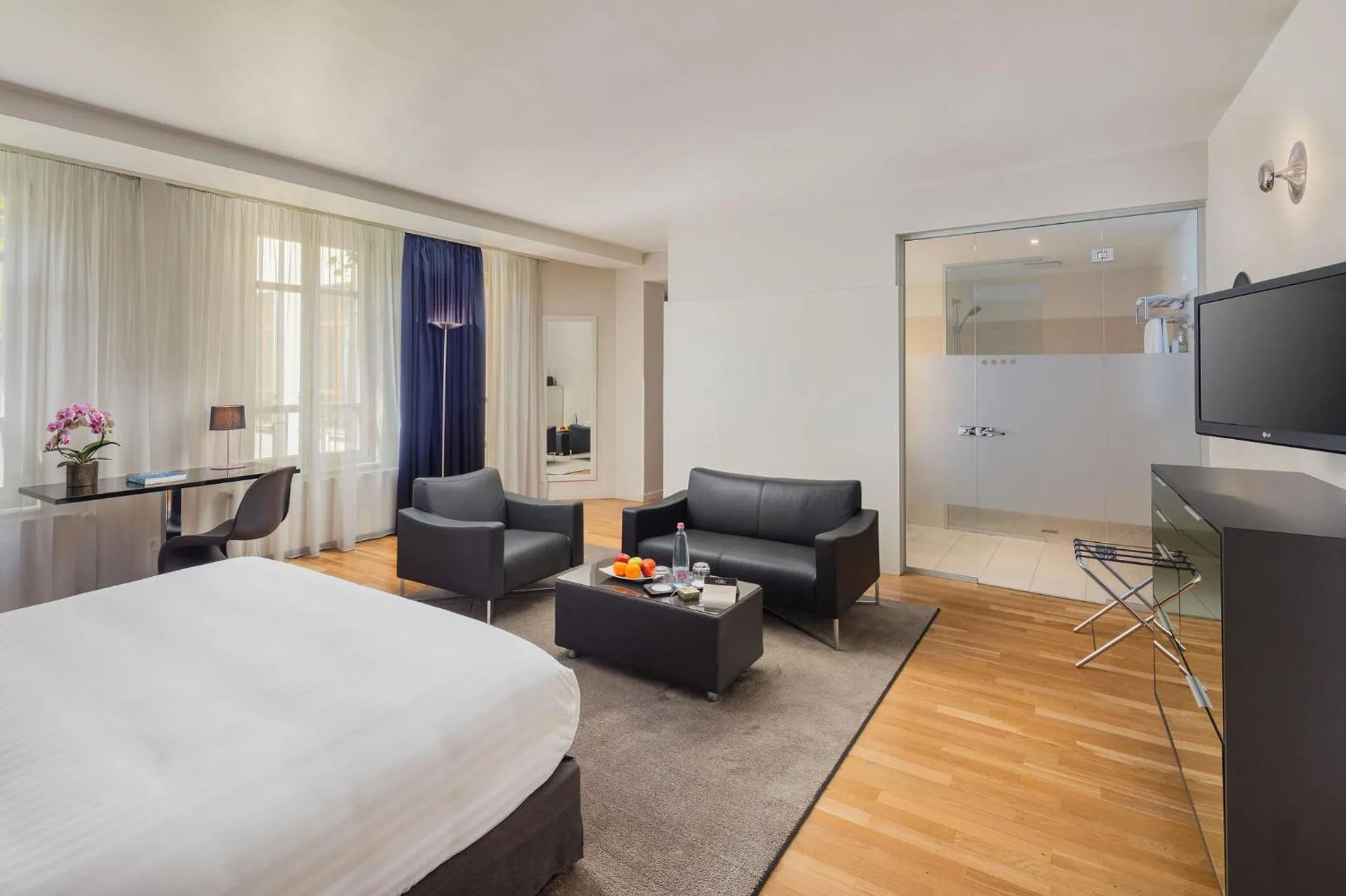 Photo of the whole room, Bed in Casati Hotel - Adults Only