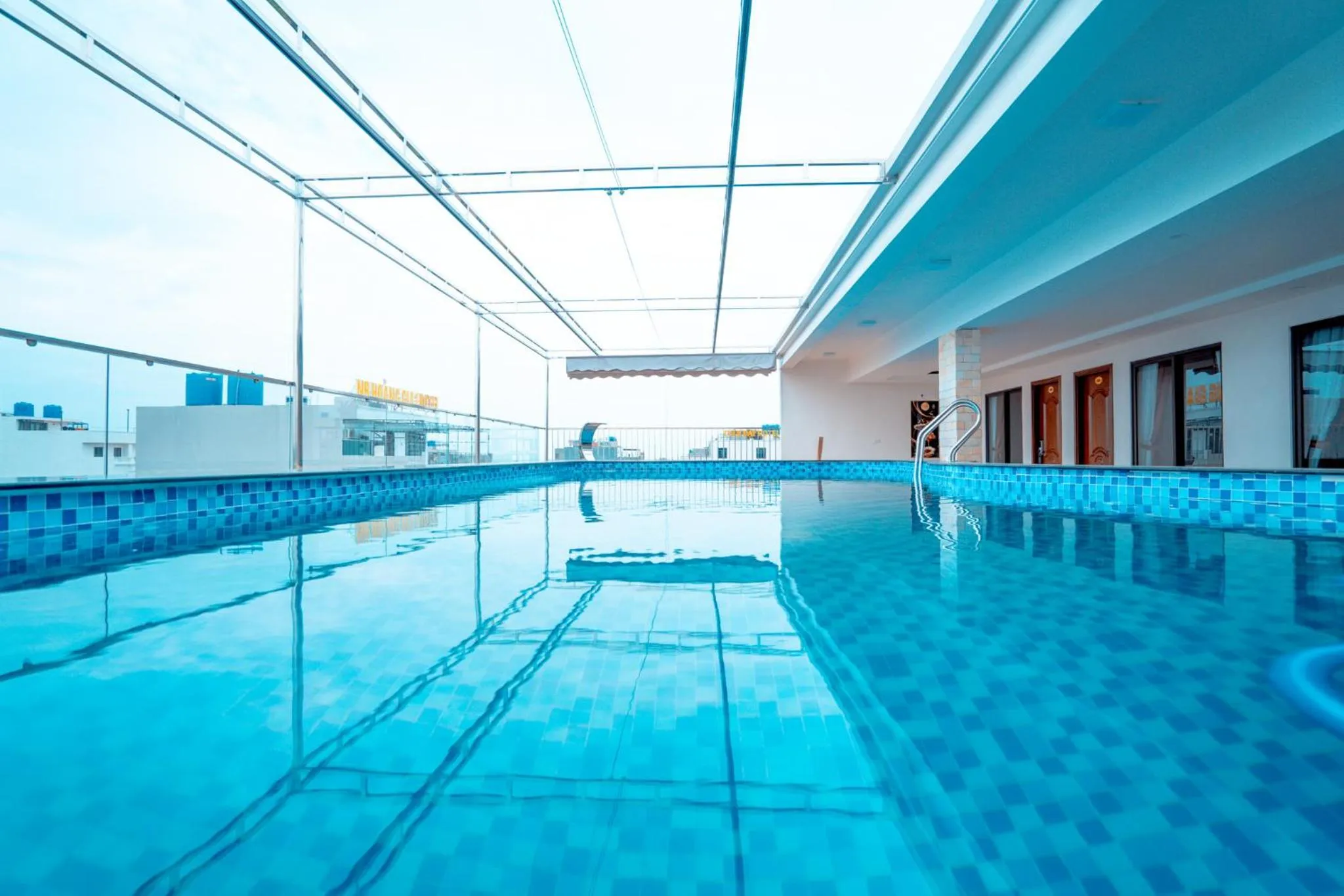 Swimming pool in QUANG VINH HOTEL