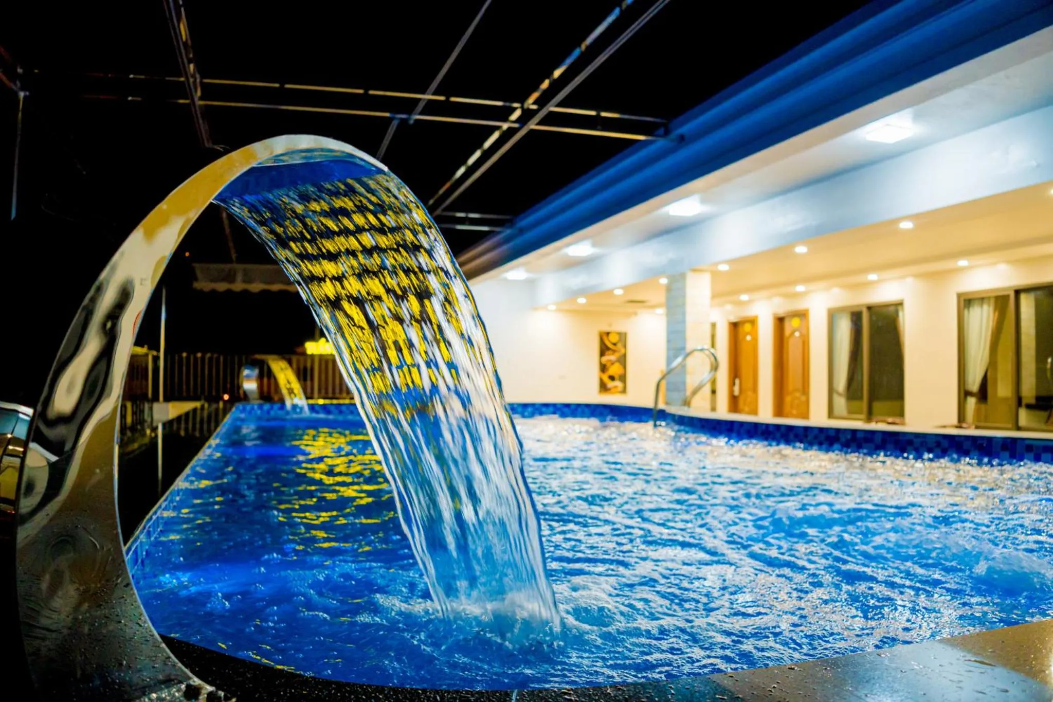 Night in QUANG VINH HOTEL