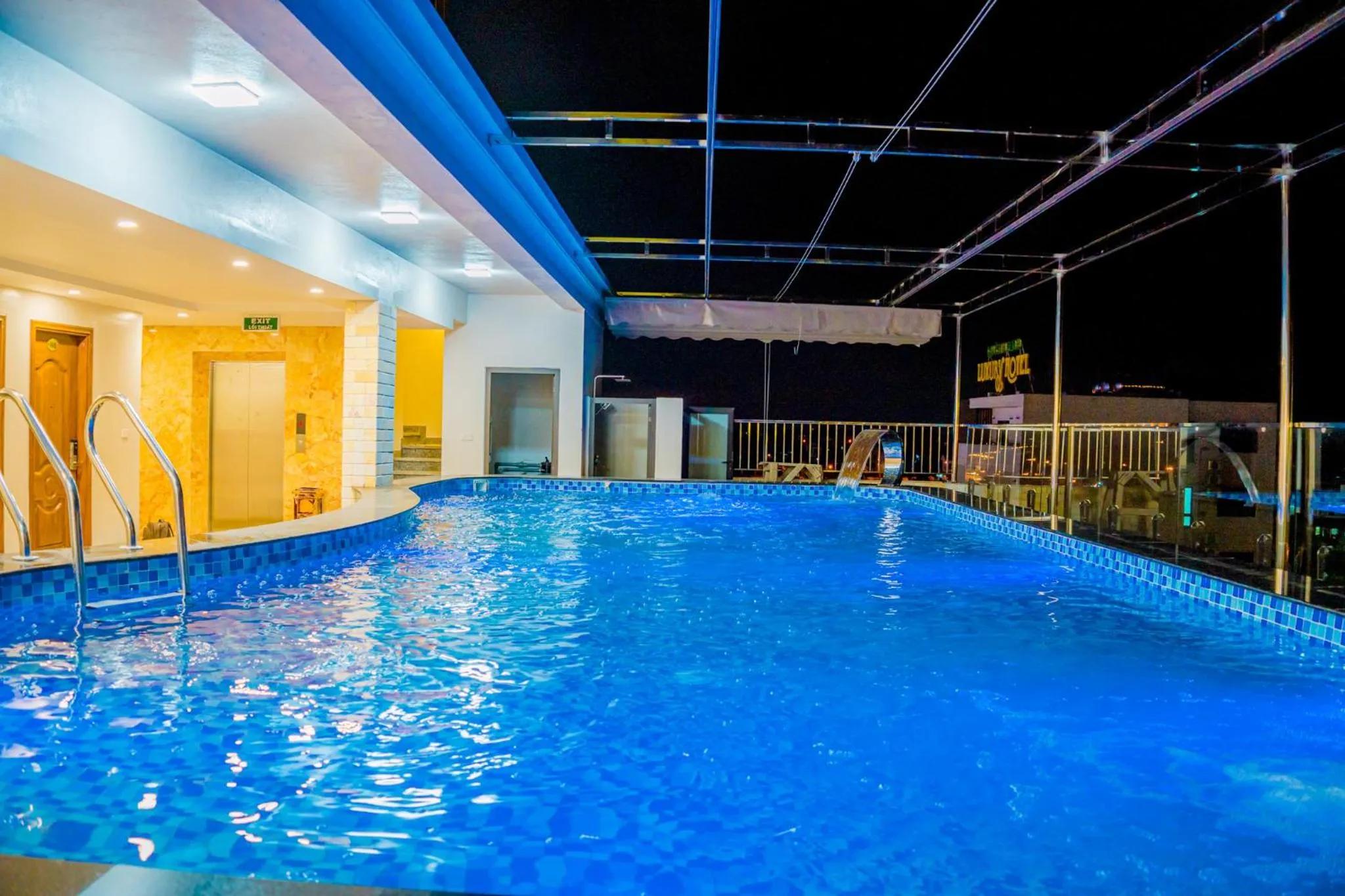 Balcony/Terrace in QUANG VINH HOTEL