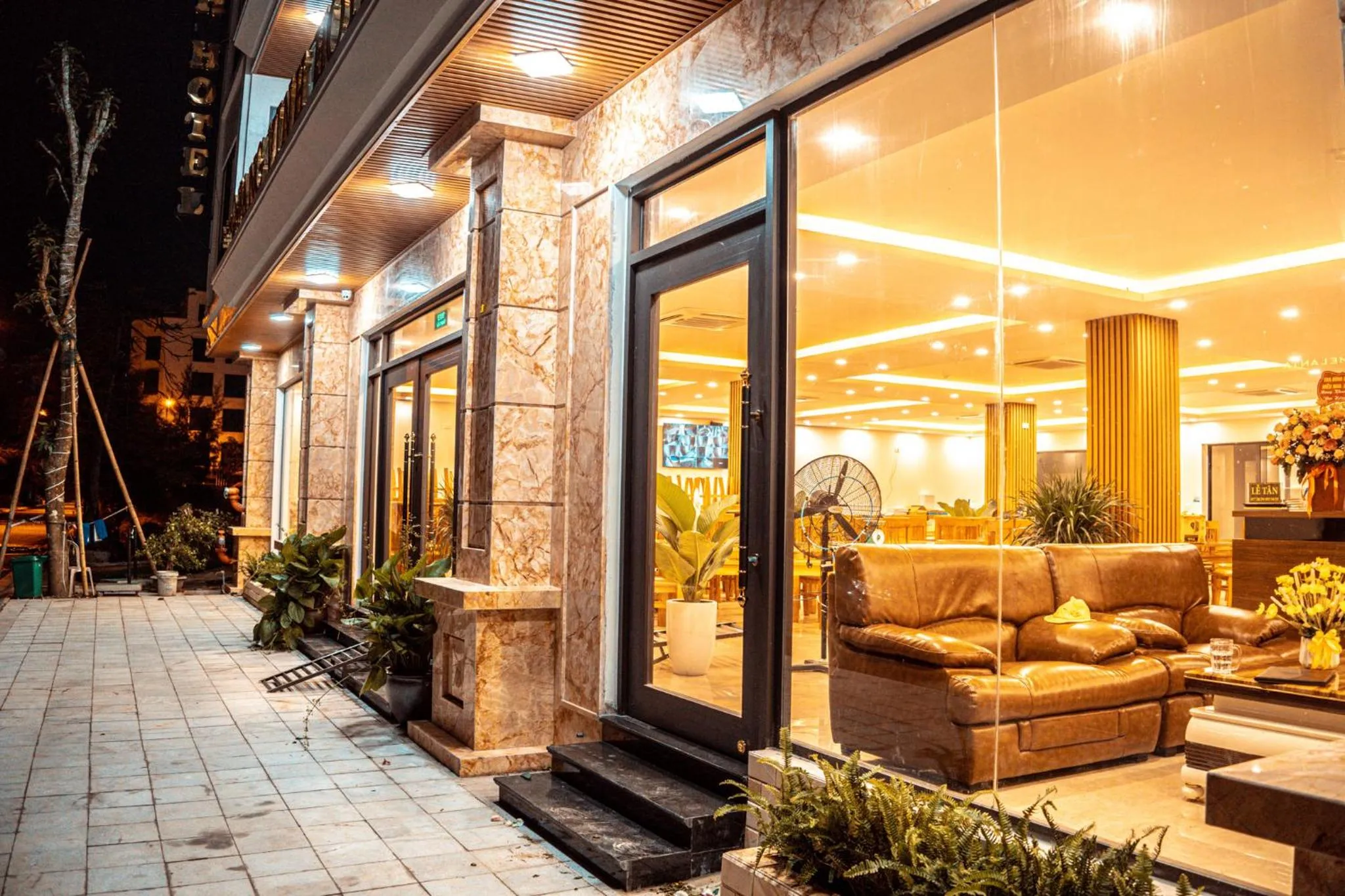 Facade/entrance in QUANG VINH HOTEL