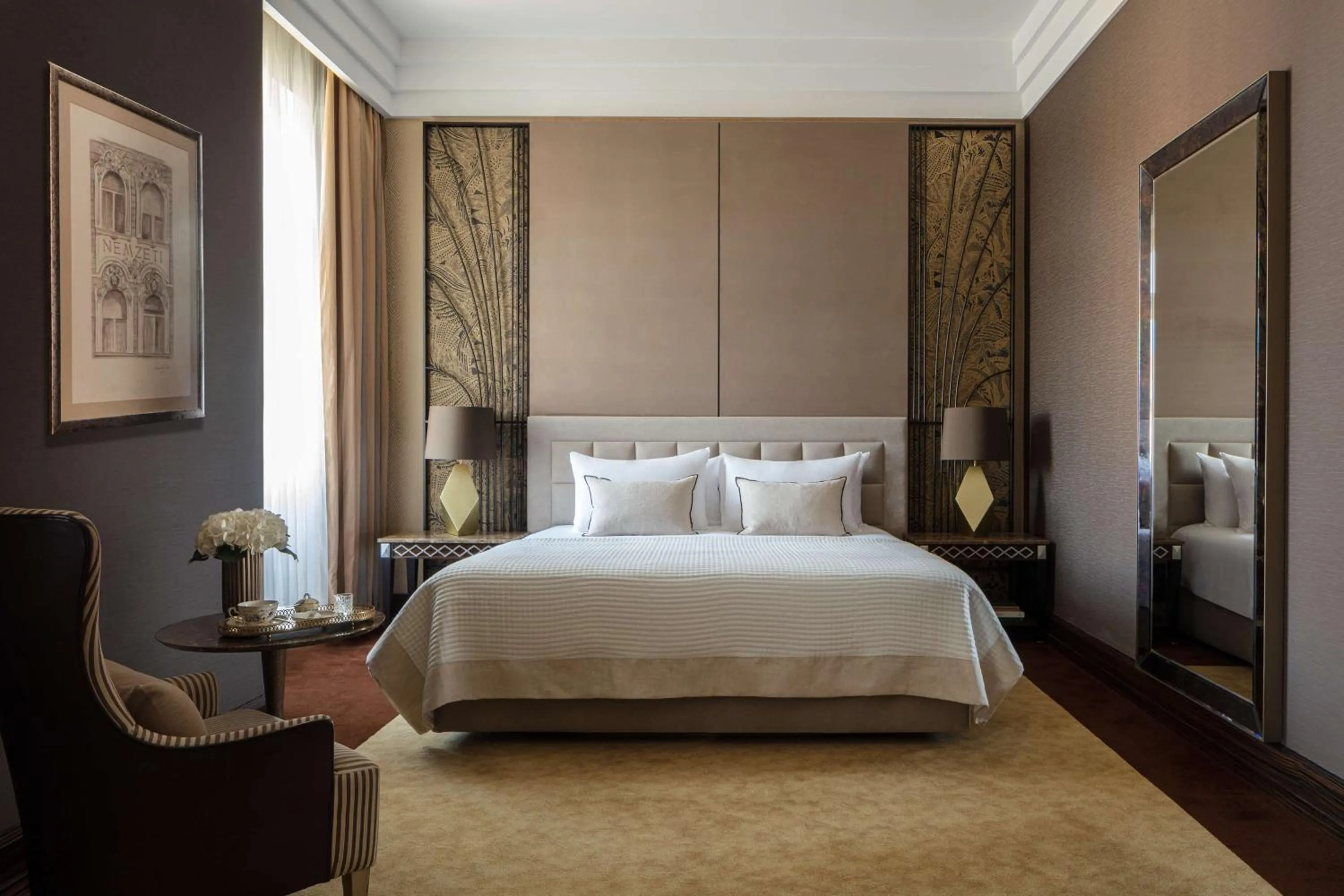Bedroom, Bed in Anantara New York Palace Budapest - A Leading Hotel of the World