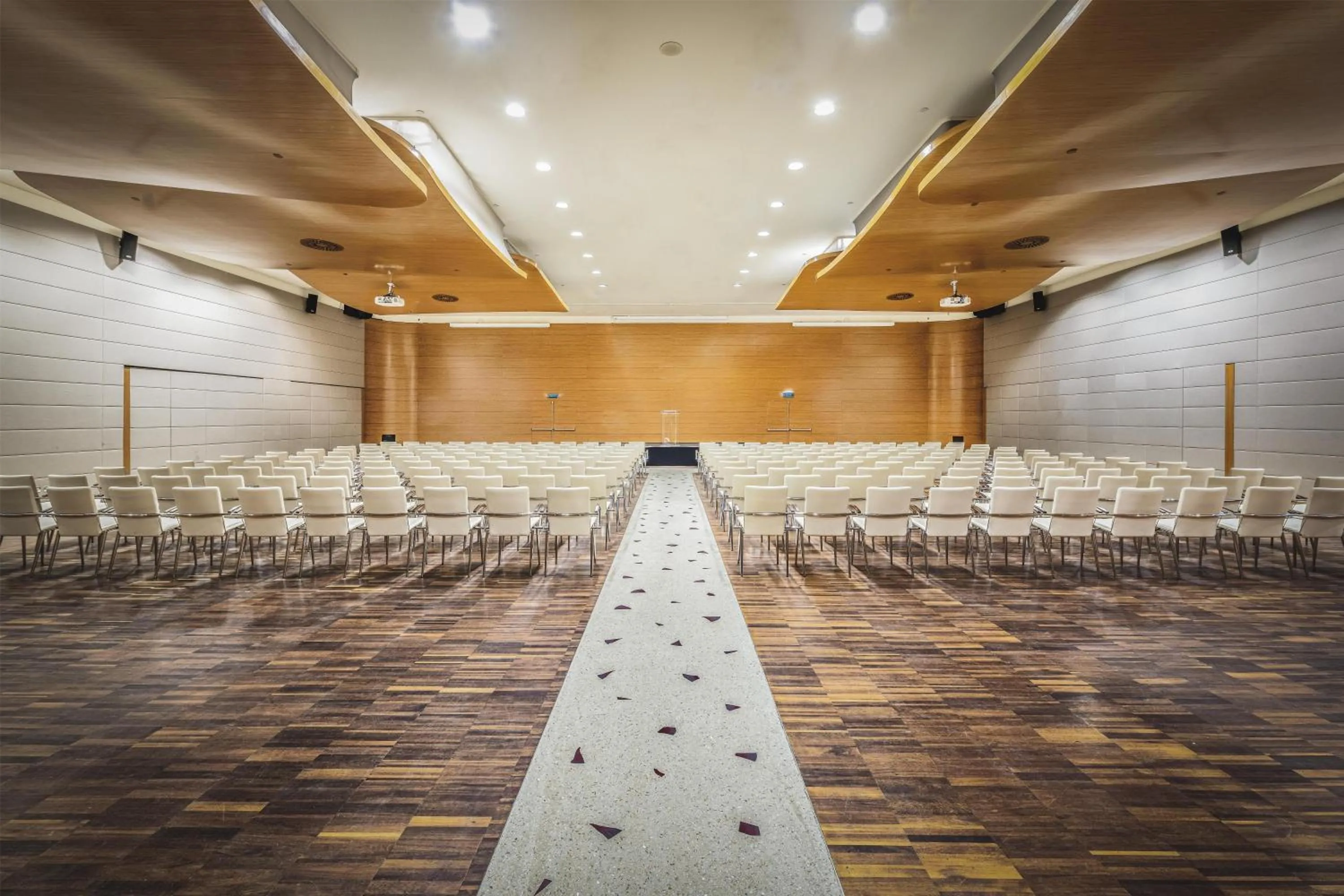 Bedroom in Anantara New York Palace Budapest - A Leading Hotel of the World