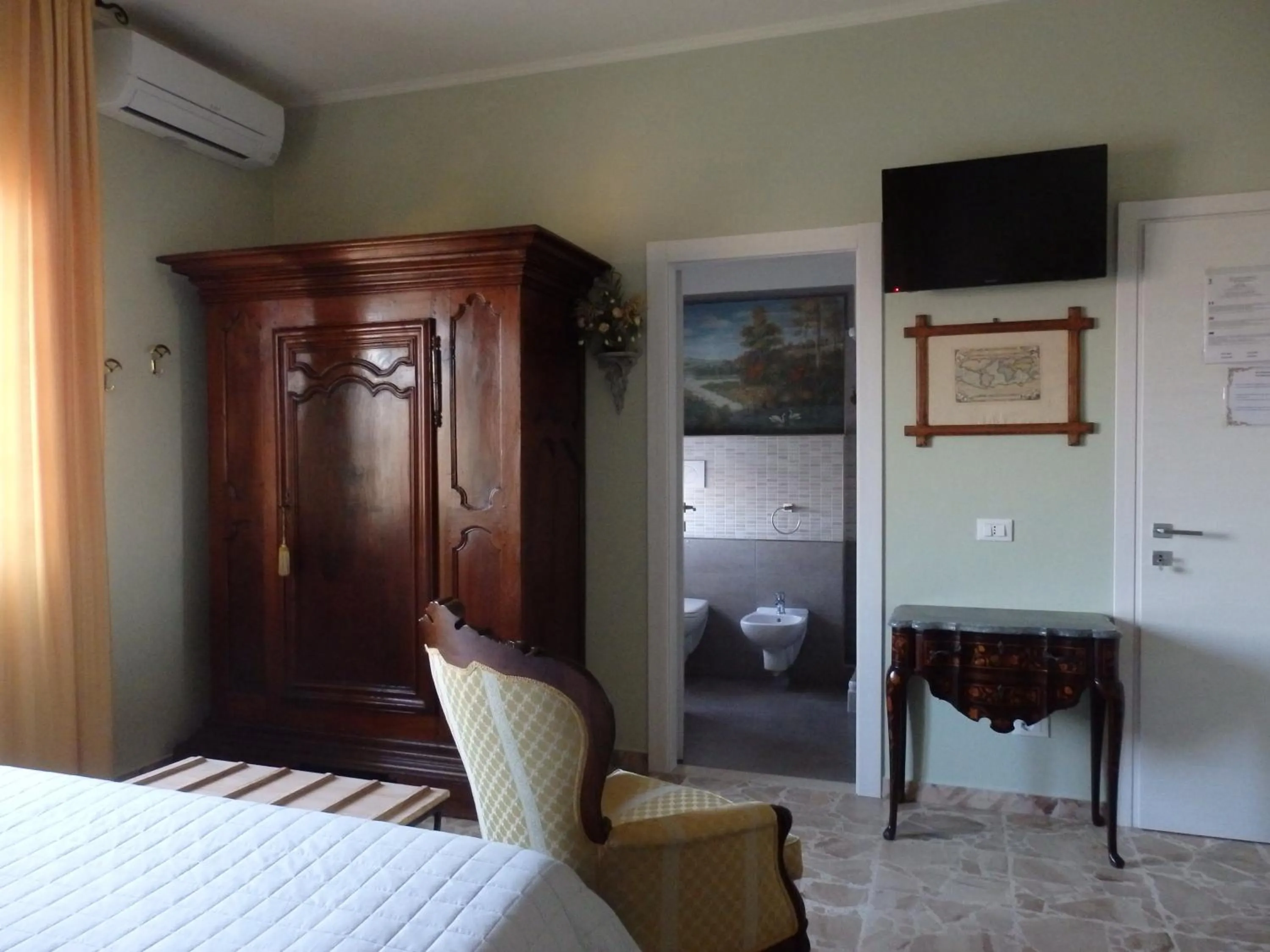 TV and multimedia, Bed in Riflessi d'Arte