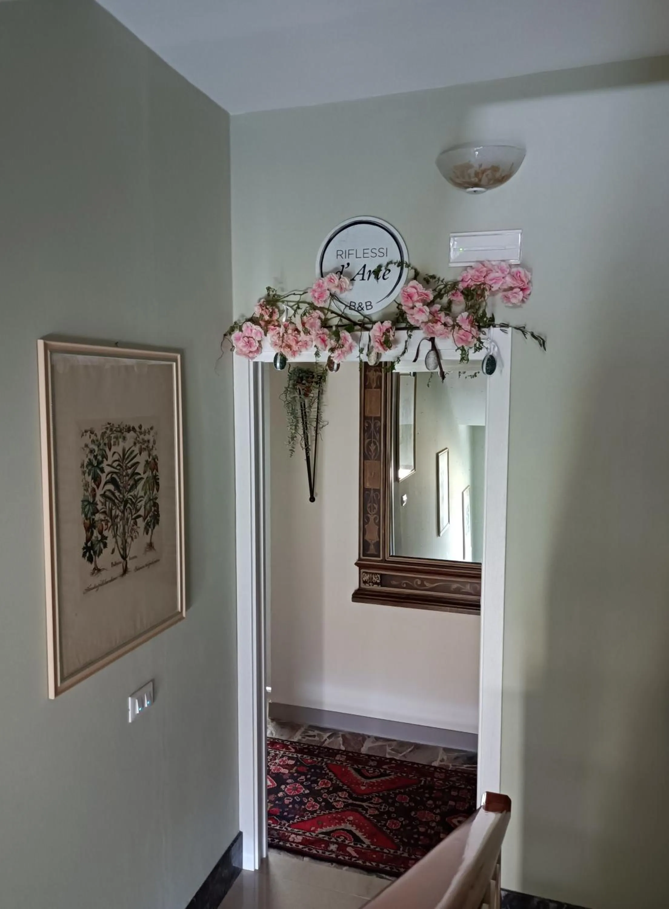 Facade/entrance in Riflessi d'Arte