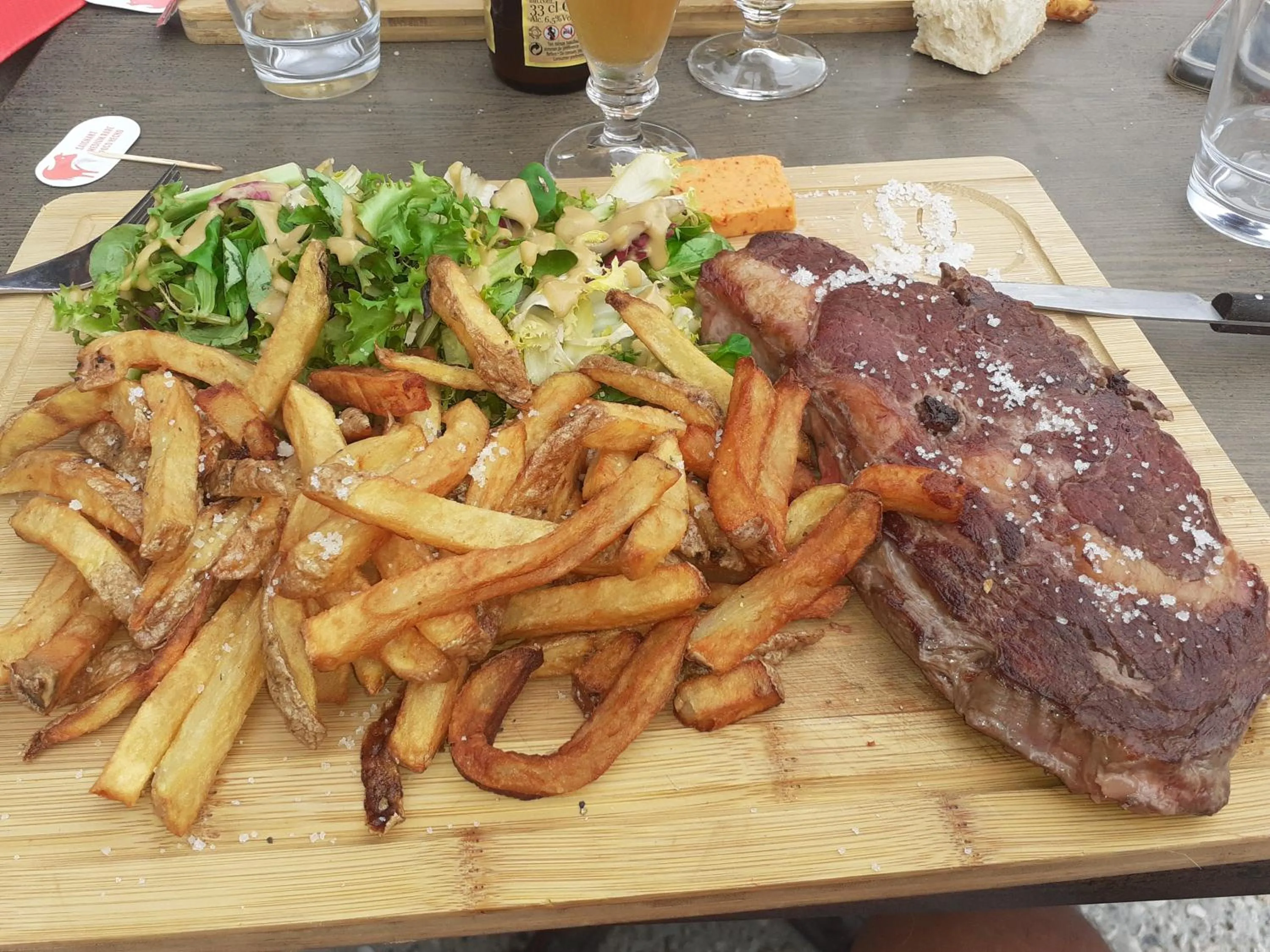 Food and drinks in Chez Jeanfi