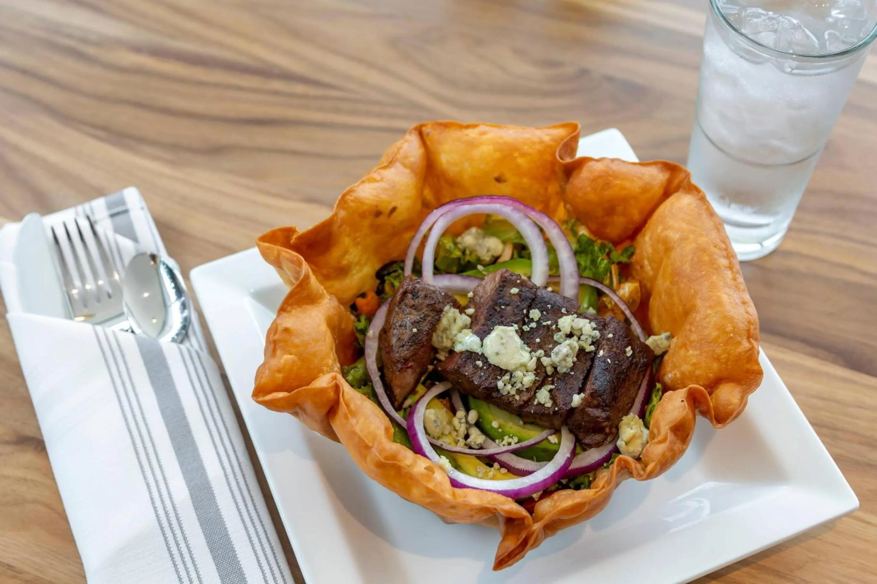 Restaurant/places to eat in Cambria Hotel Austin Airport