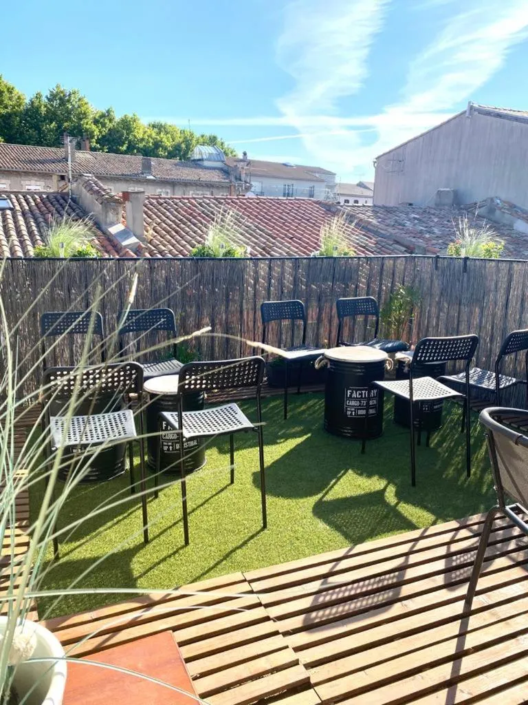 Balcony/Terrace in Rooftop Face à la Cité 'RFC'