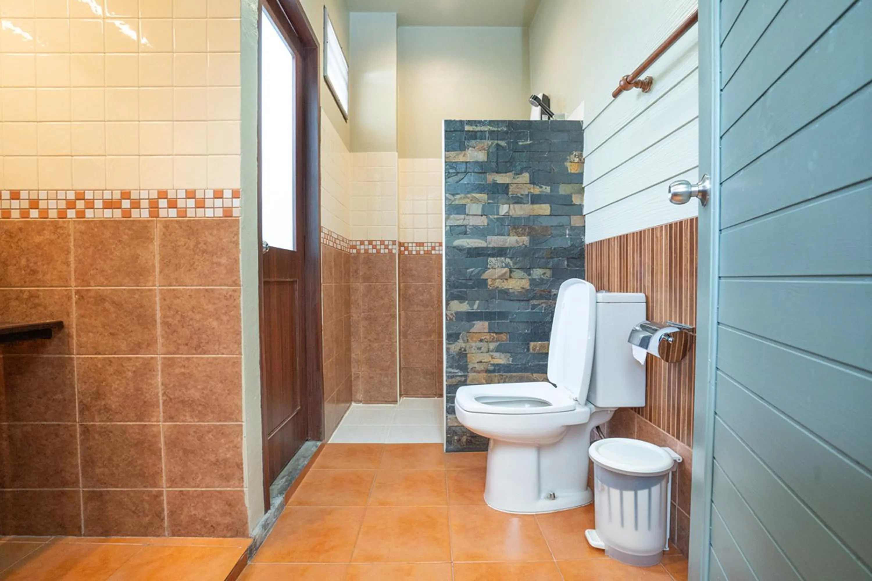 Bathroom in The Palm Hotel