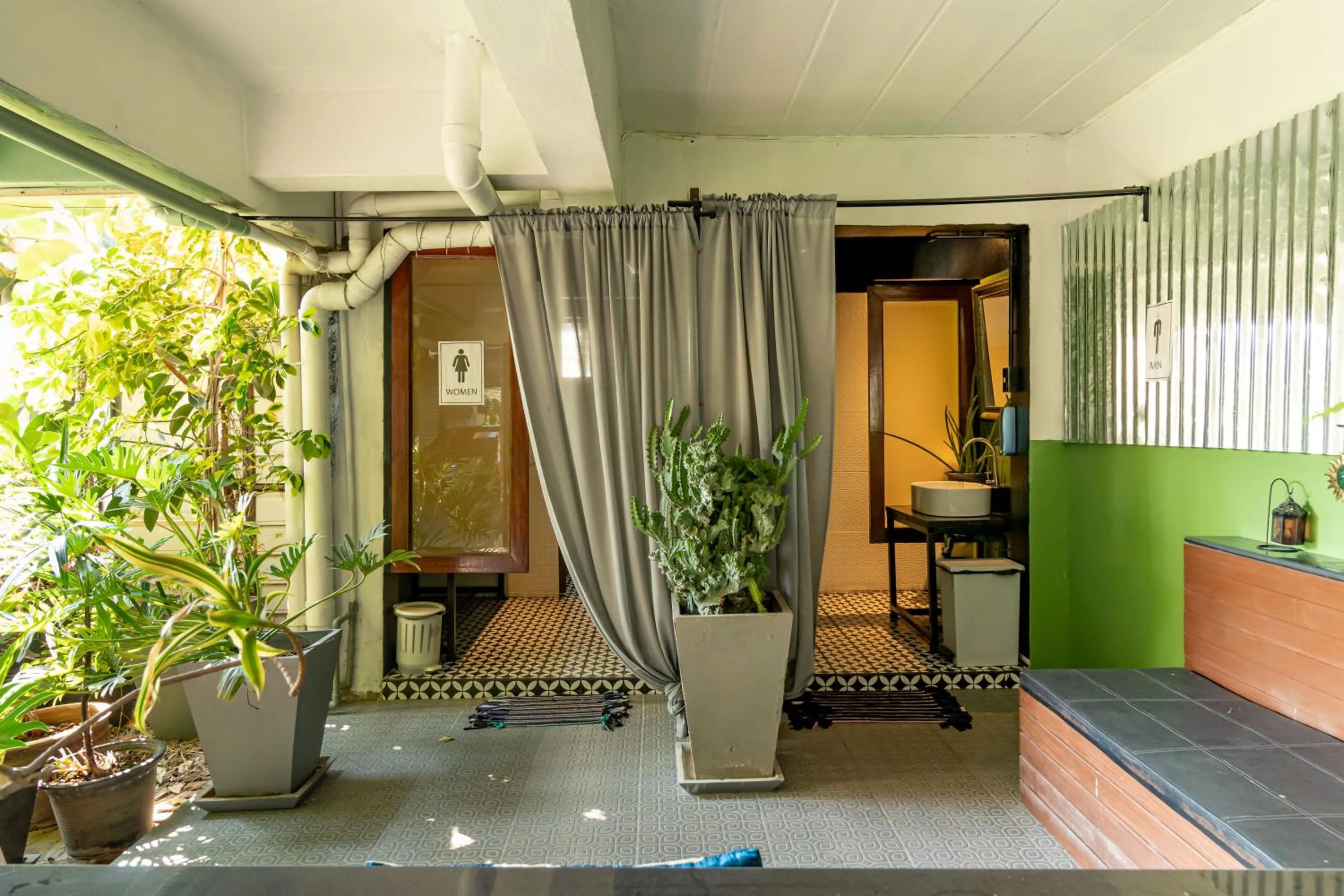 Bathroom in The Palm Hotel