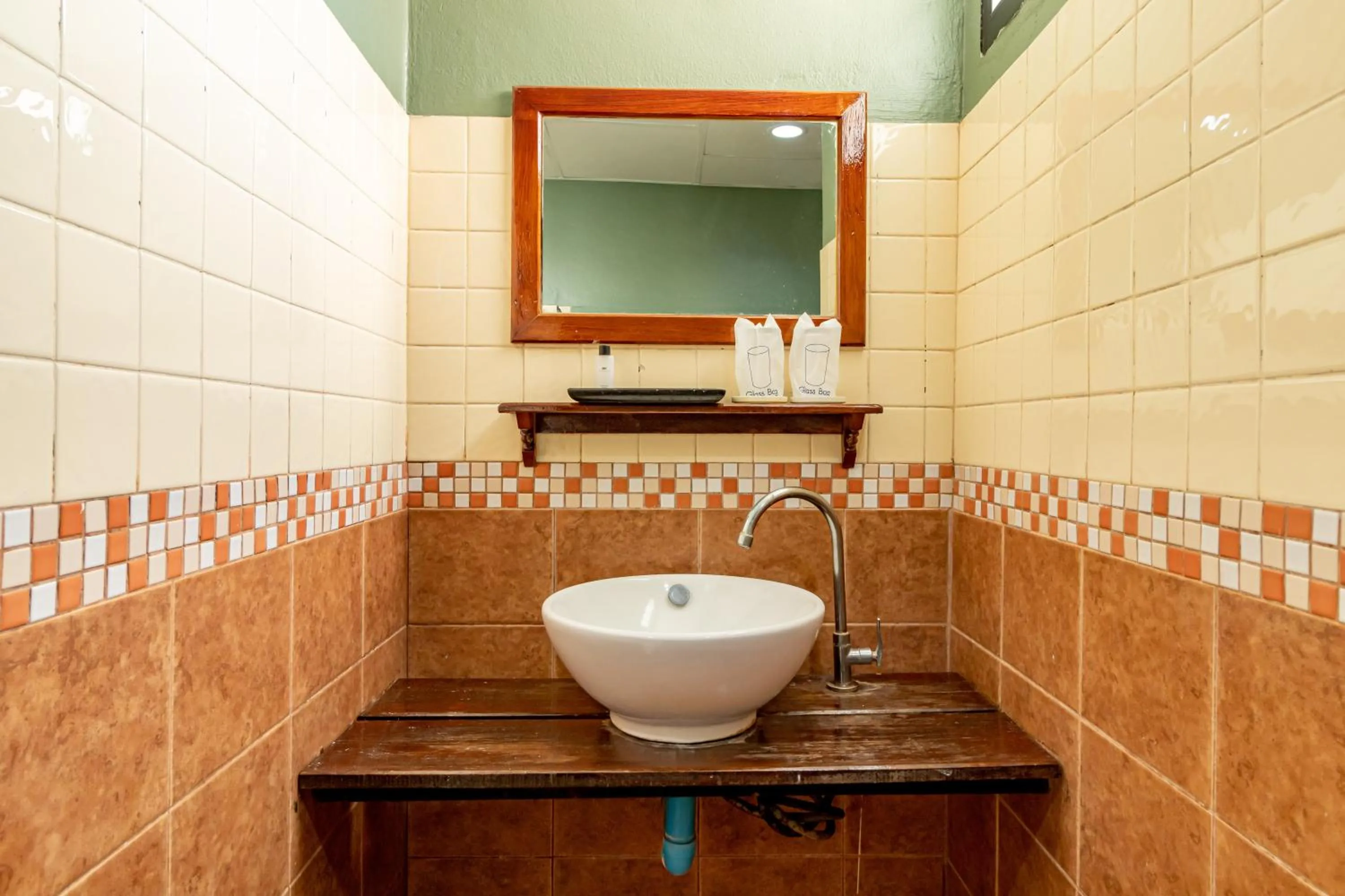 Bathroom in The Palm Hotel