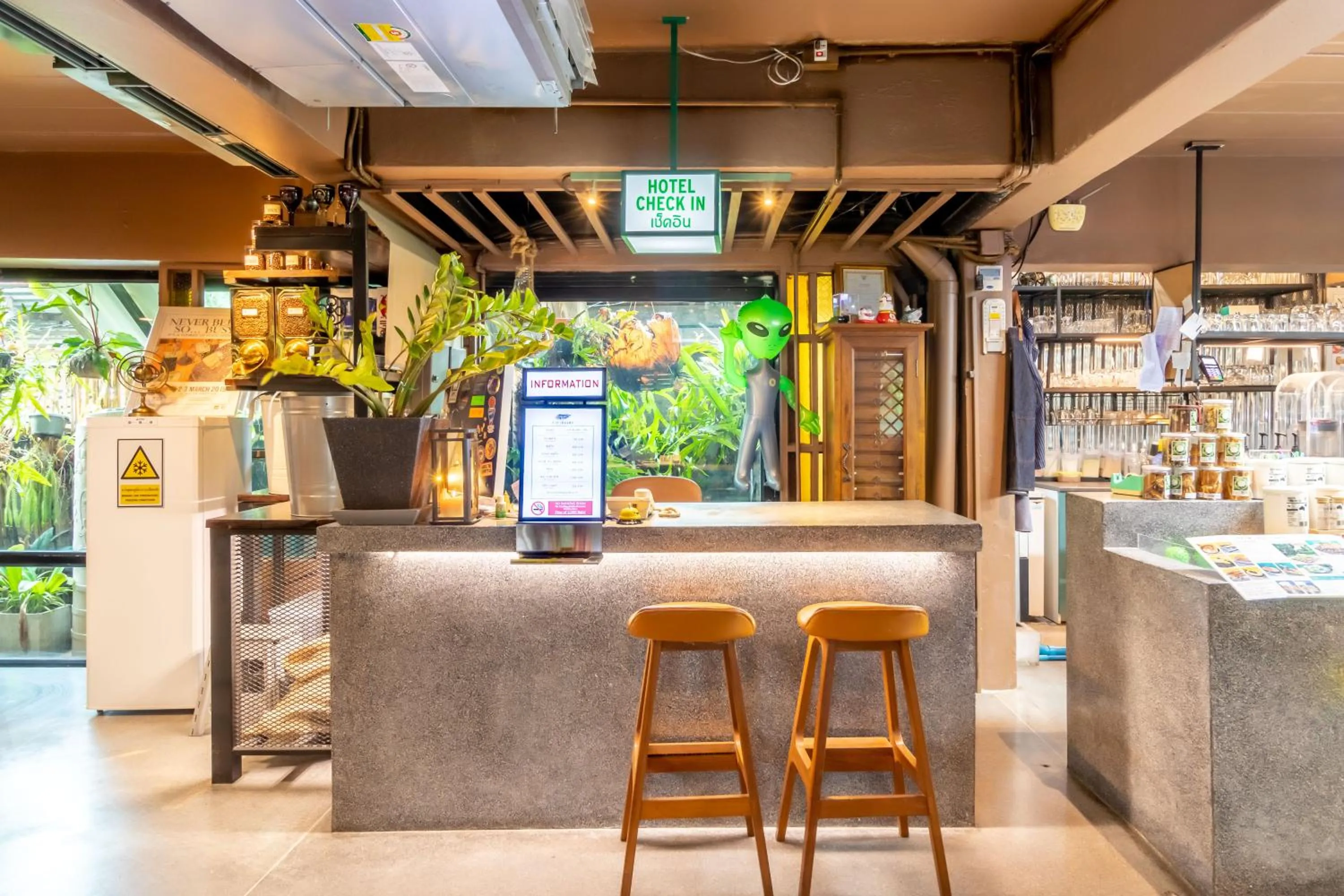 Lounge or bar in The Palm Hotel