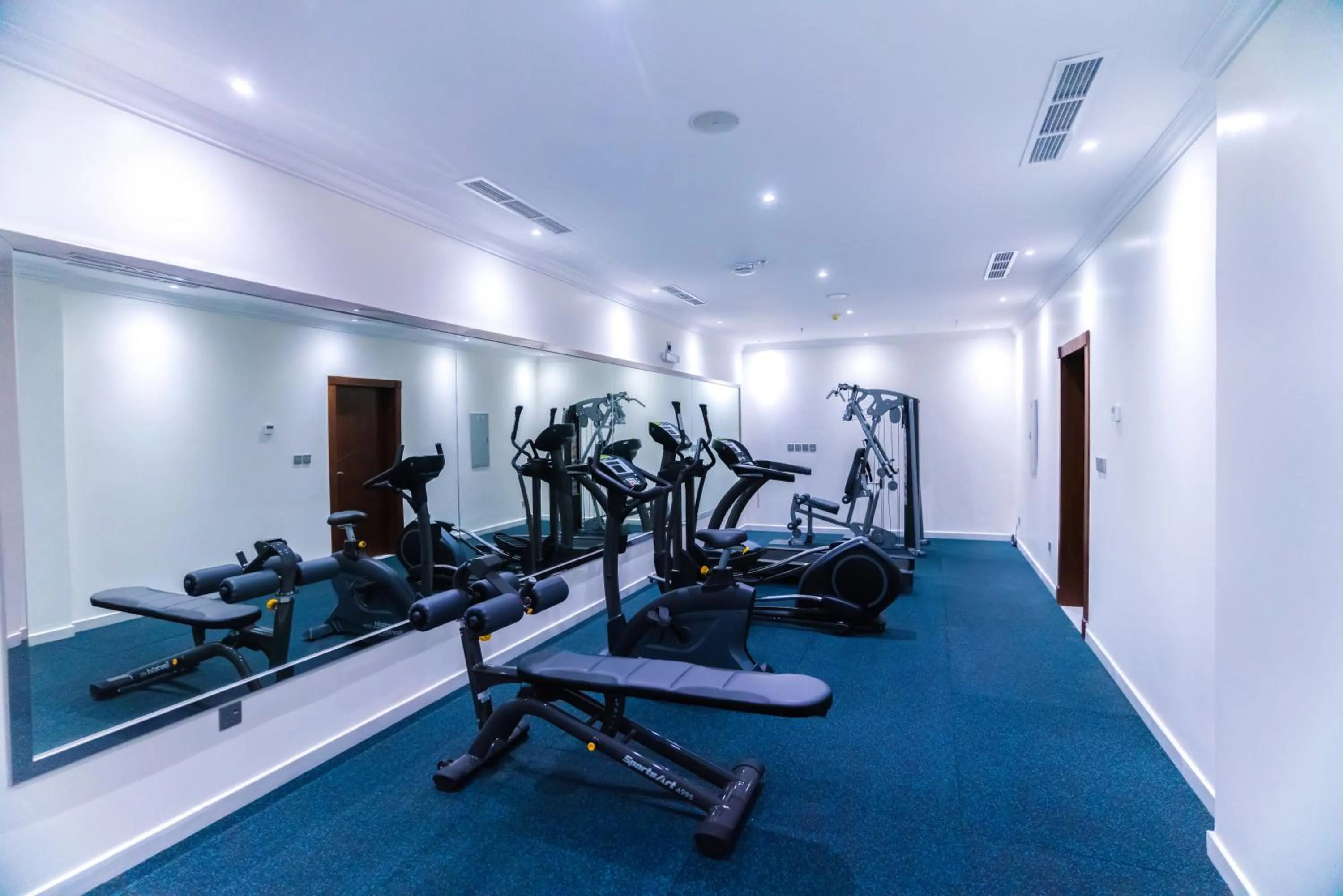 Fitness centre/facilities in The Gate Hotel and Apartments