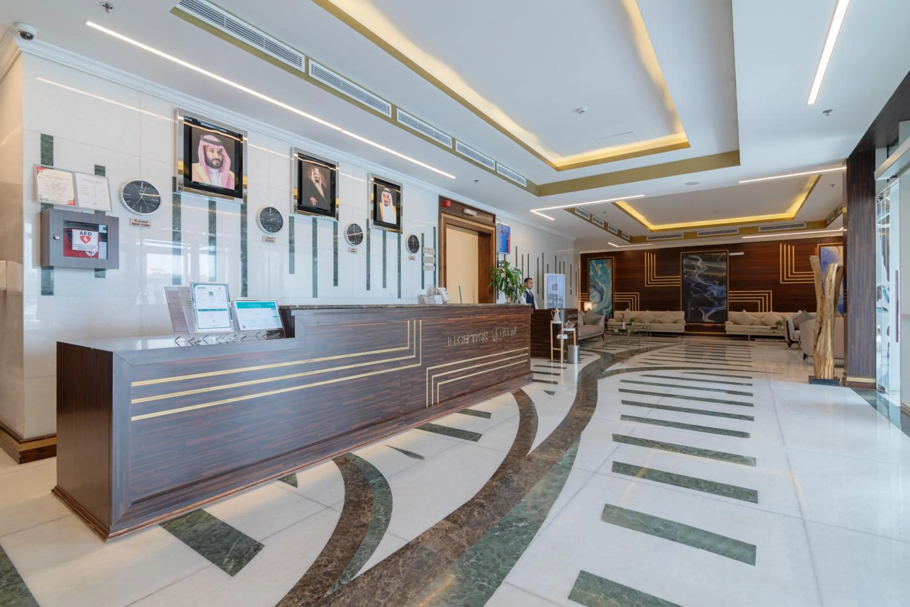 Lobby or reception in The Gate Hotel and Apartments