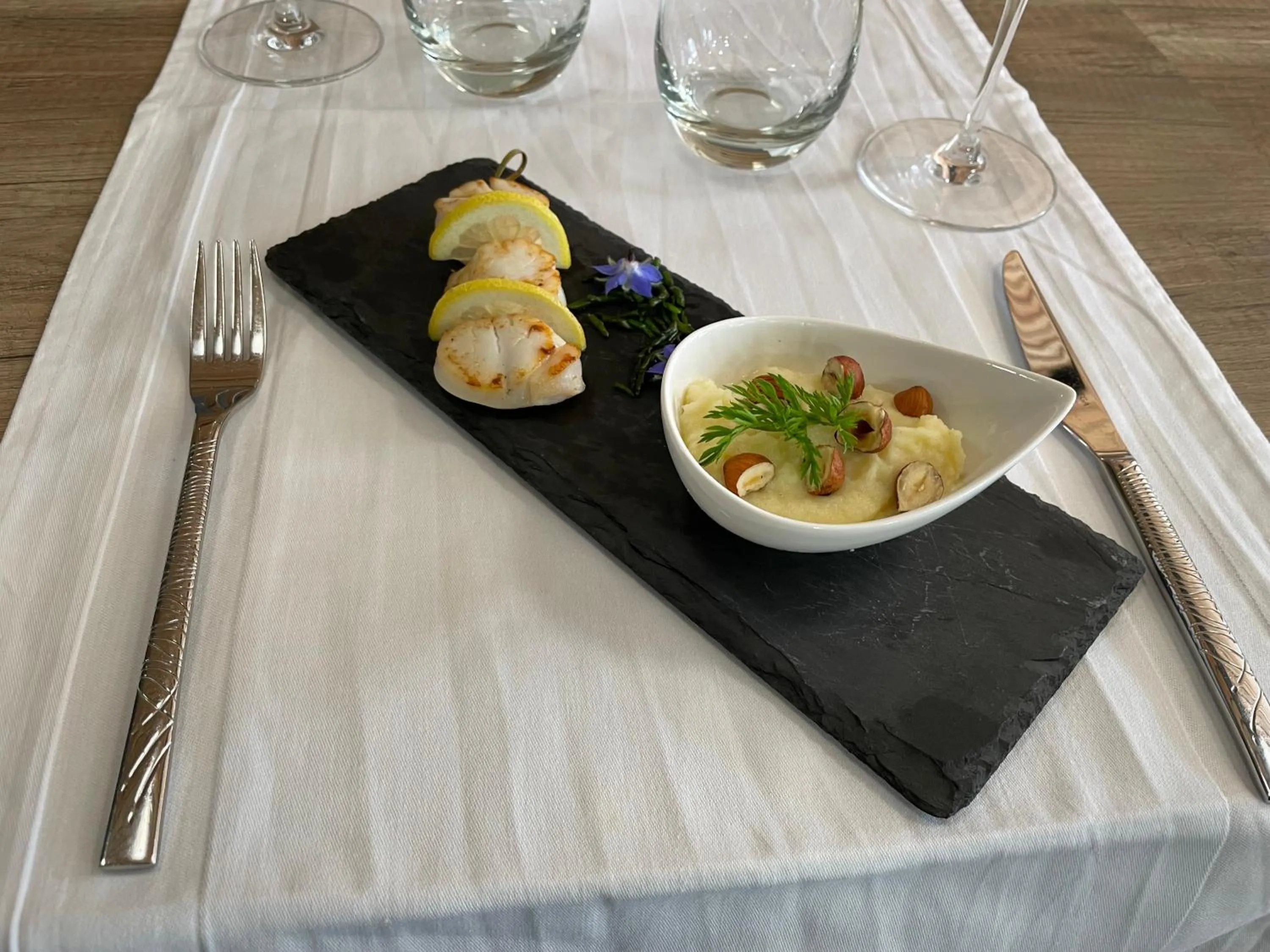 Restaurant/places to eat in Hôtel & Spa du Tremplin