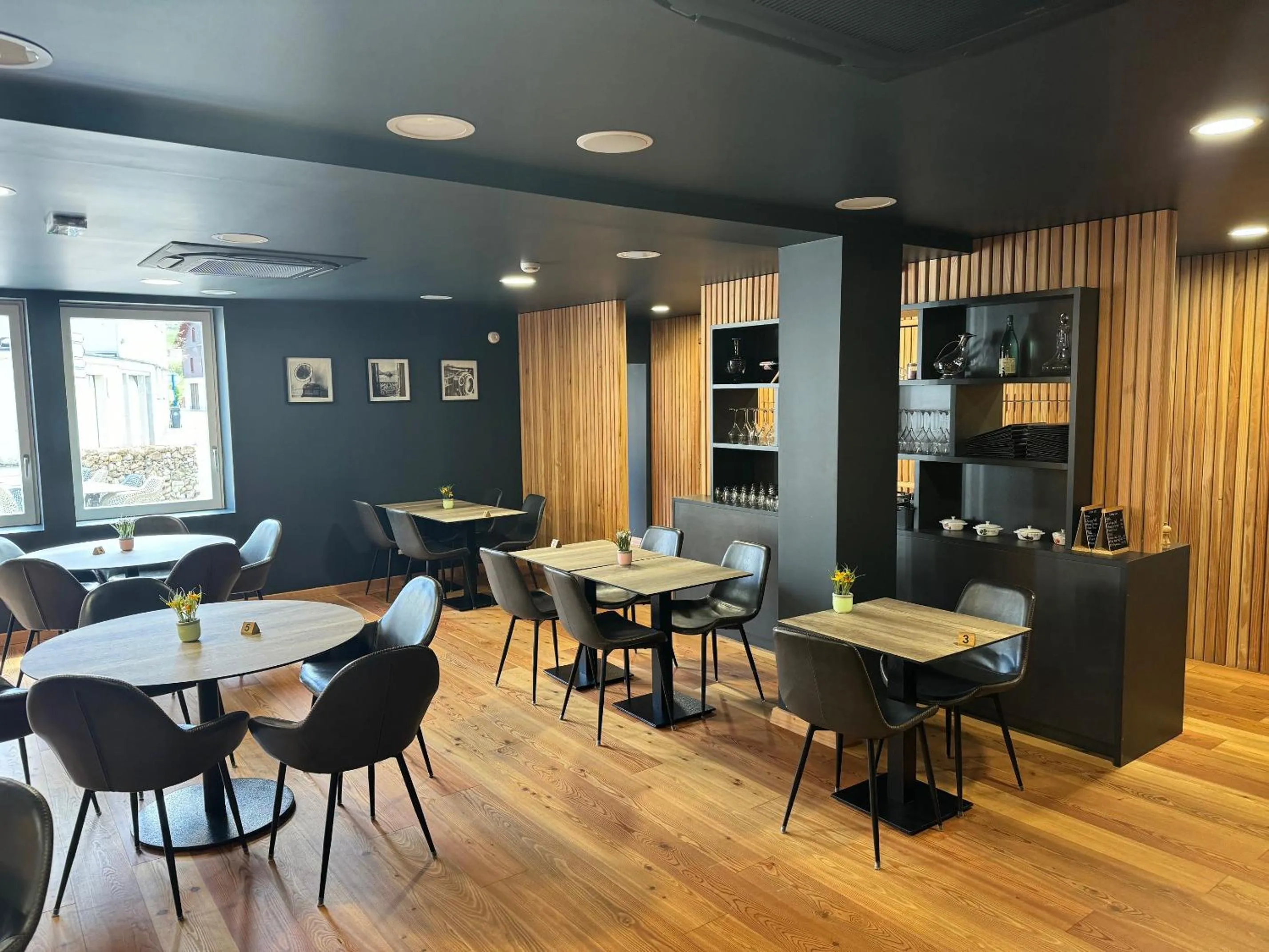 Restaurant/Places to Eat in Hôtel & Spa du Tremplin